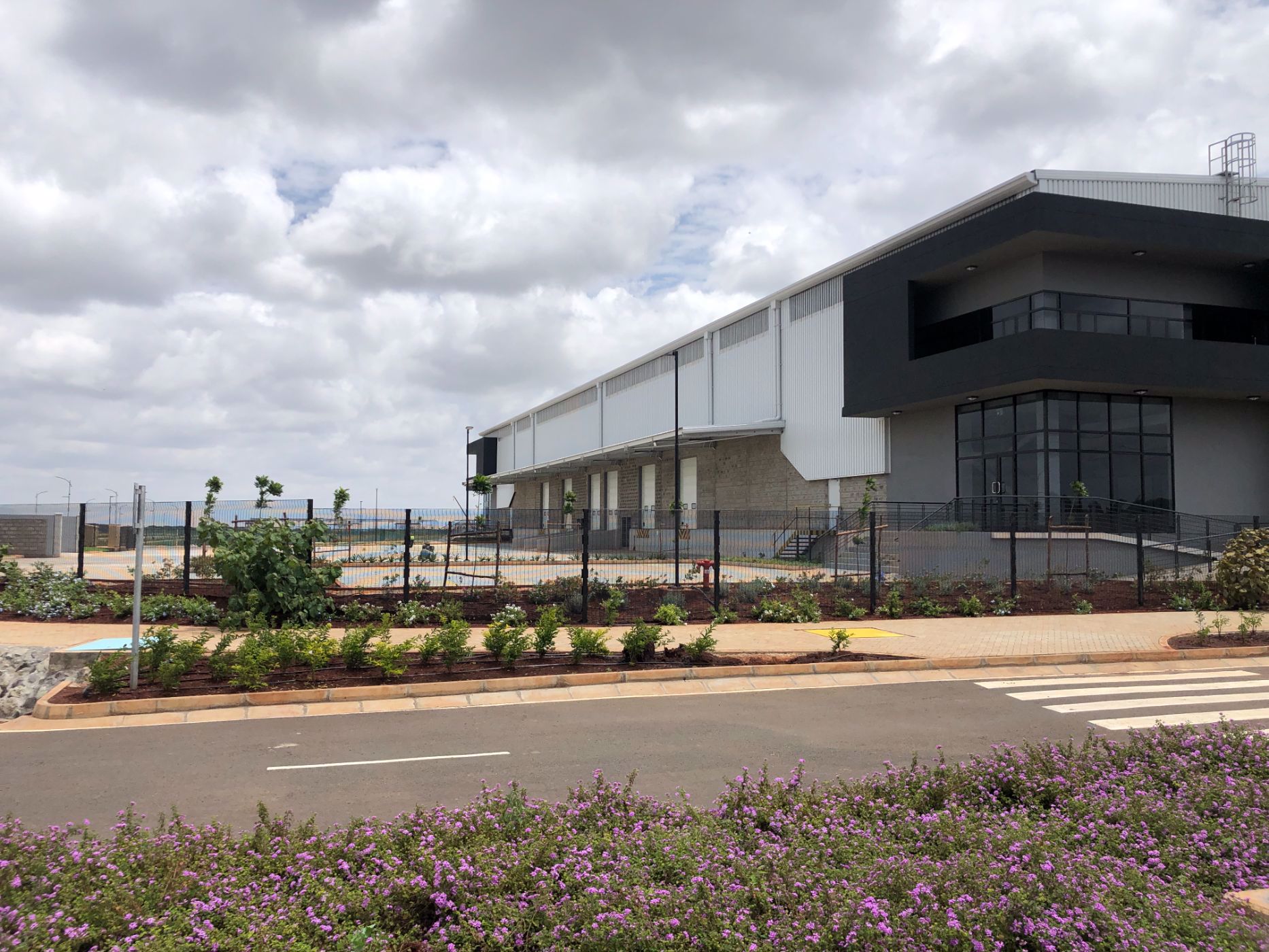 1200 m2 Commercial Industrial Property To Rent Kiambu Road (Kenya