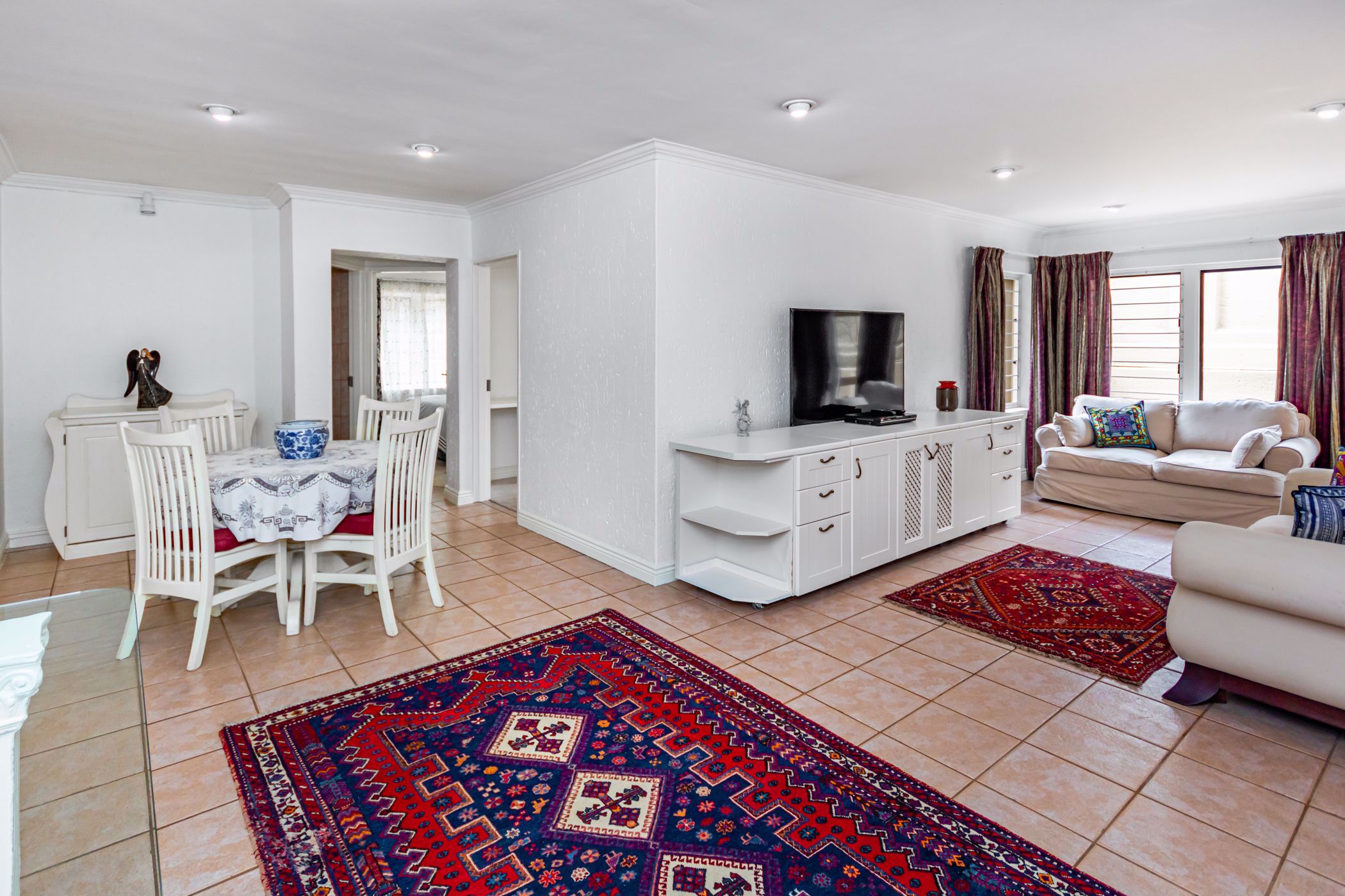 2 Bedroom Apartment For Sale Blackheath (Randburg) RAN1523580 Pam