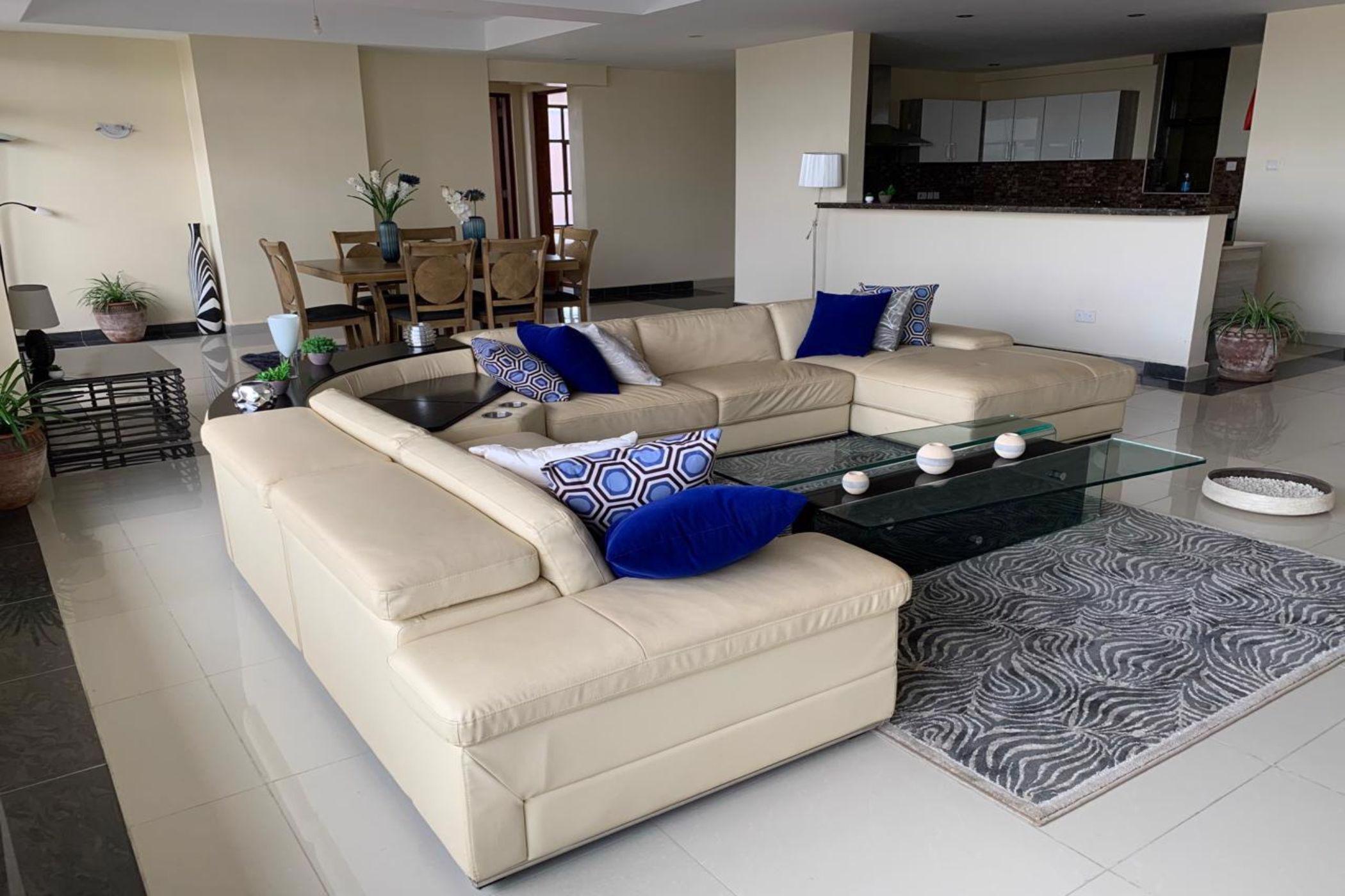 4 bedroom penthouse apartment to rent in Westlands (Kenya)