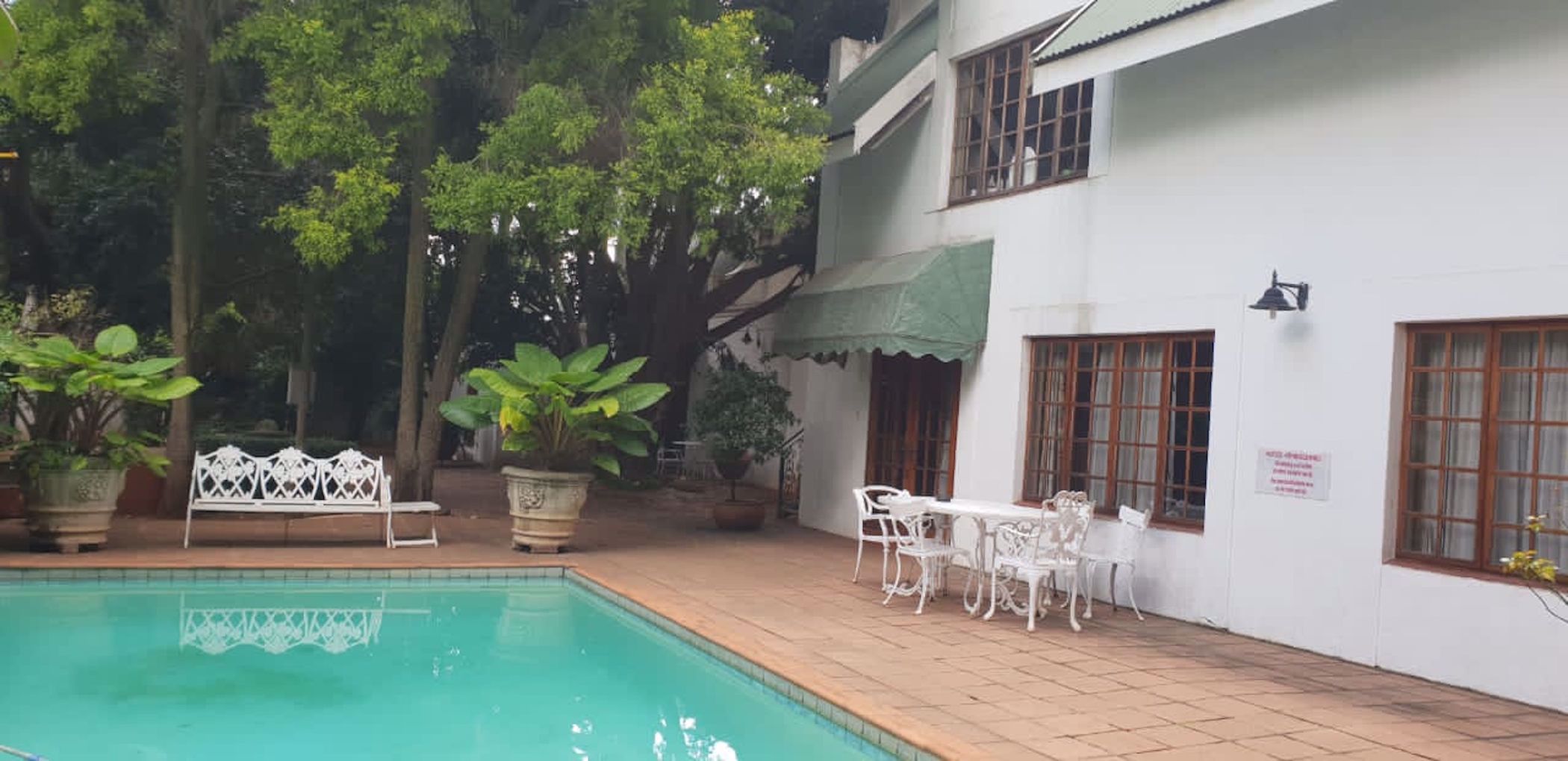 12 Guest Room Guesthouse For Sale Arcadia (Pretoria East) PT1522818