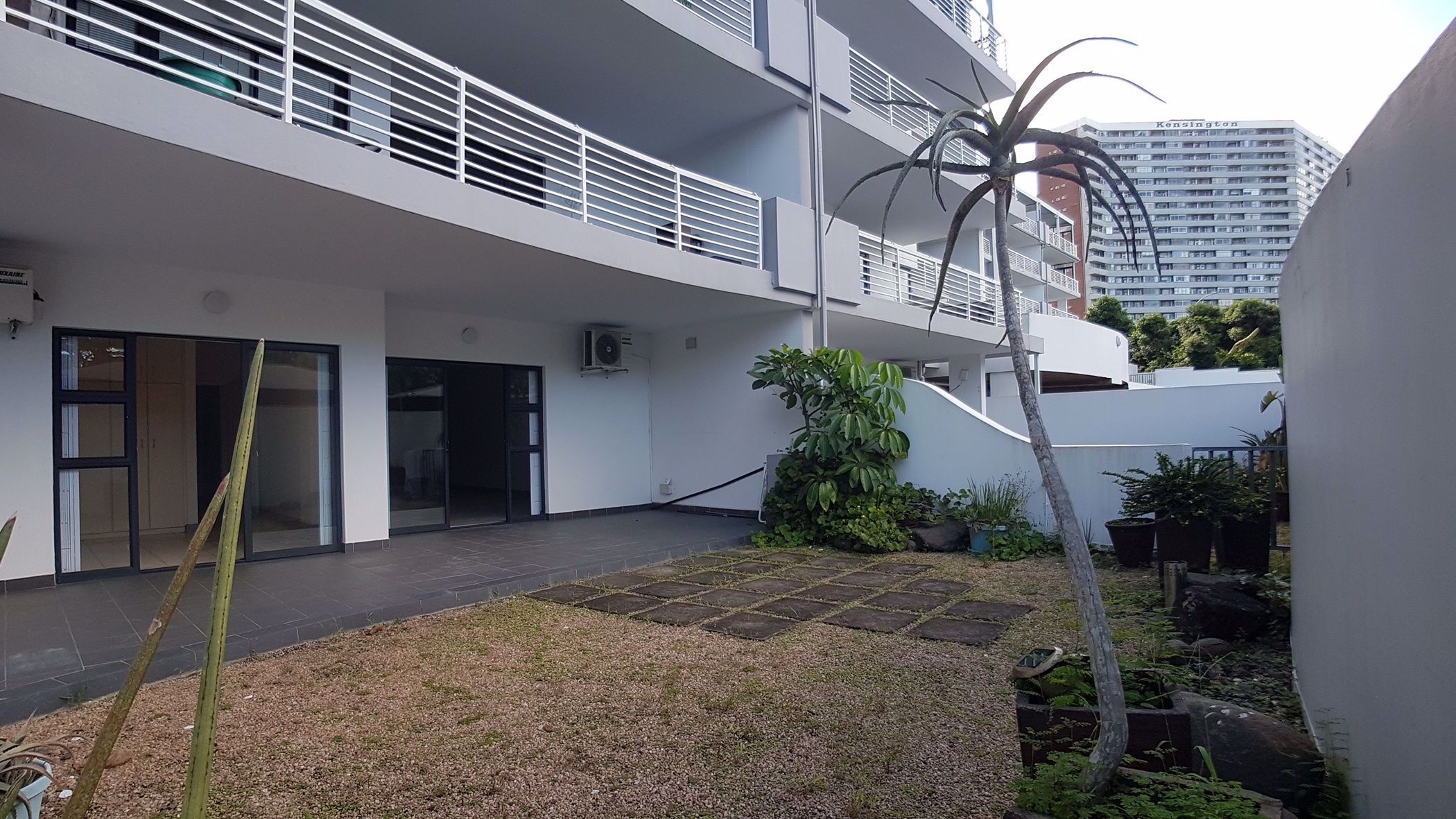 2 Bedroom Apartment For Sale Morningside (Durban) 1DA1524253 Pam