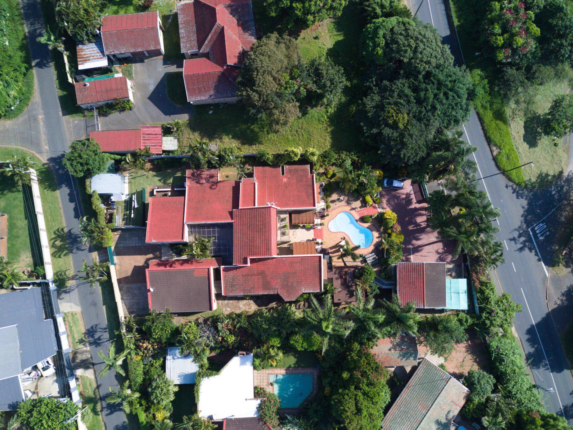 9 Bedroom House For Sale Amanzimtoti 1WB1519438 Pam Golding Properties