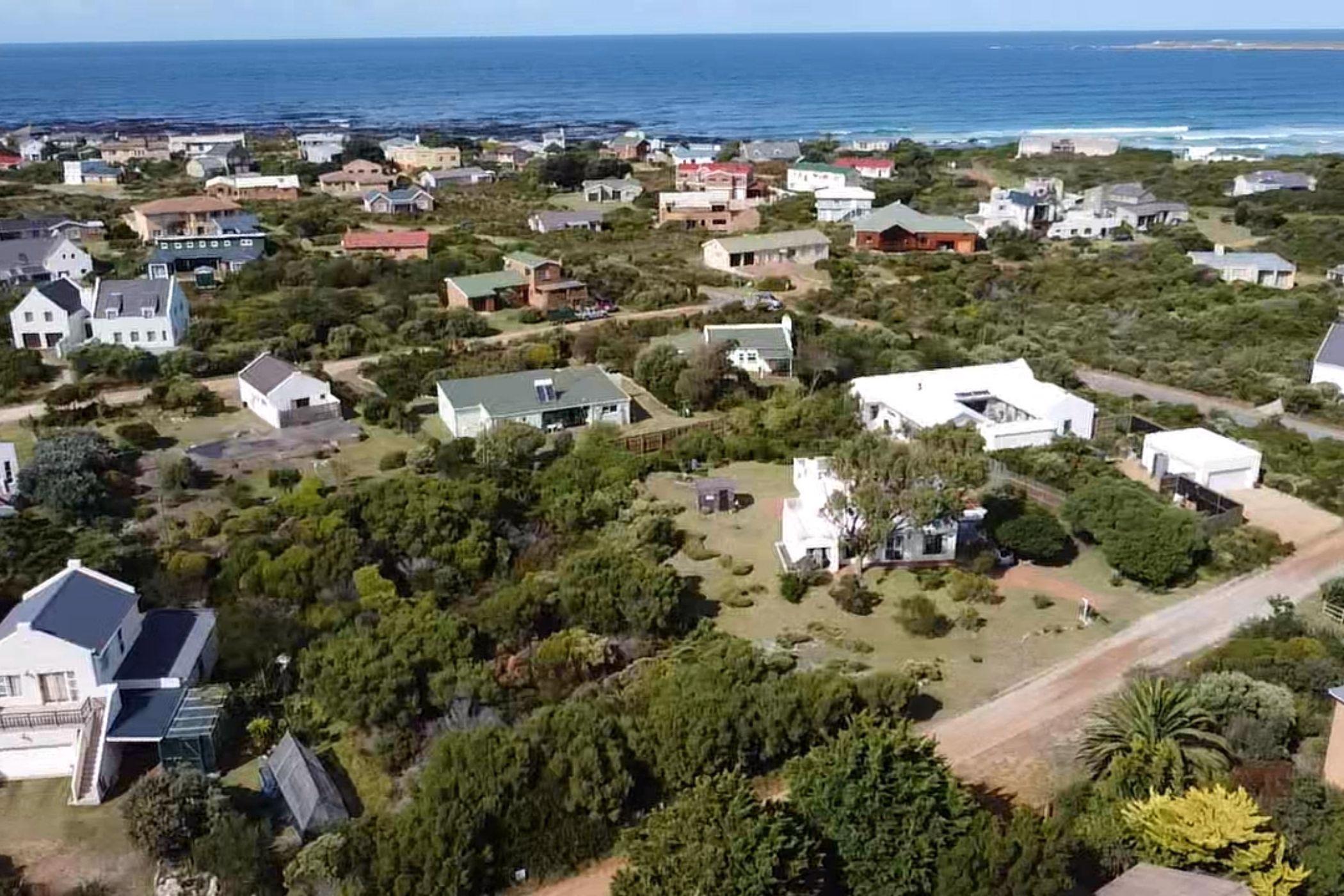 1387 m&sup2; vacant land for sale in Bettys Bay