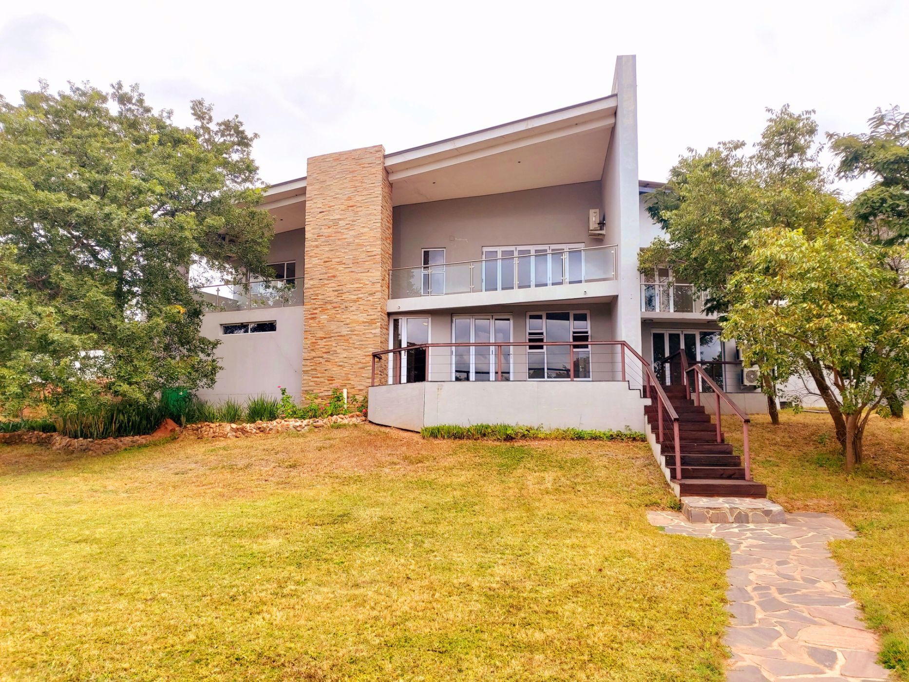 4 Bedroom House To Rent Leopards Hill (Zambia) 3ZA1527645 Pam