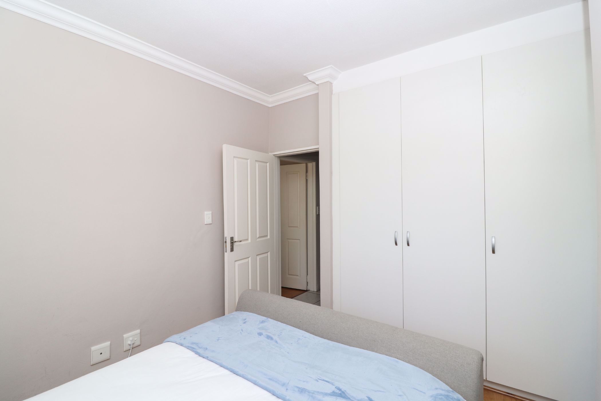 2 Bedroom Apartment For Sale Tygervalley Waterfront DBV1525800