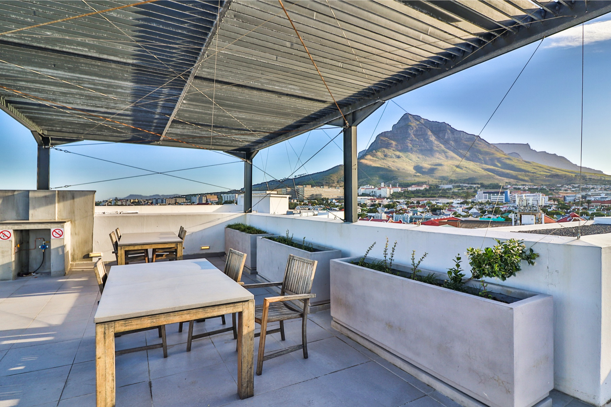 2 Bedroom Apartment For Sale Observatory (Cape Town) KW1531387