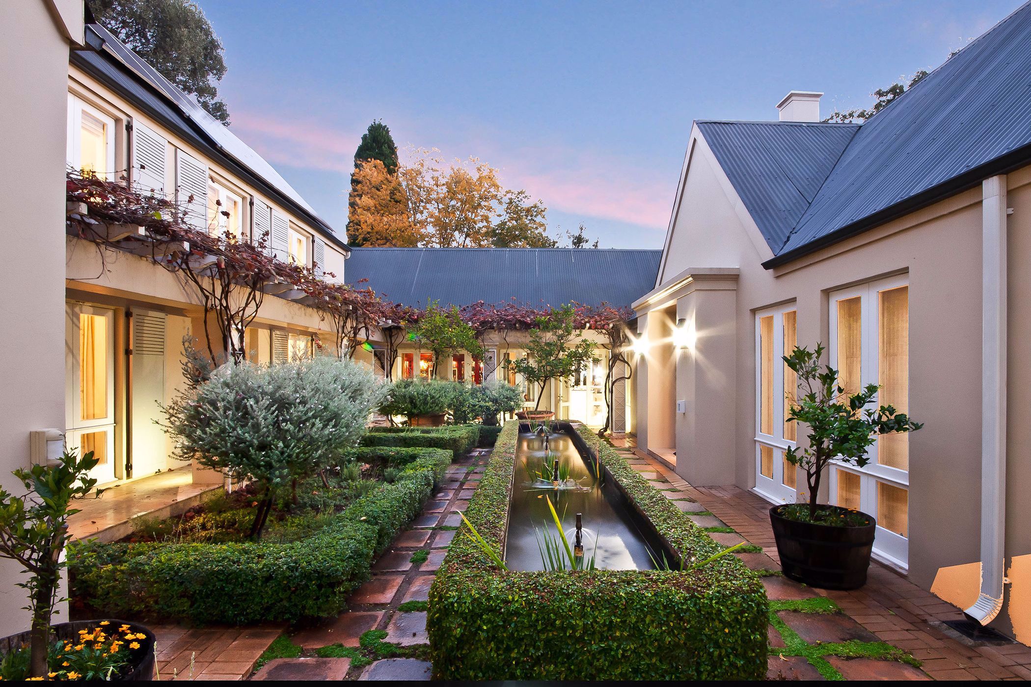 4 Bedroom House For Sale Morningside (Sandton) HP1529094 Pam