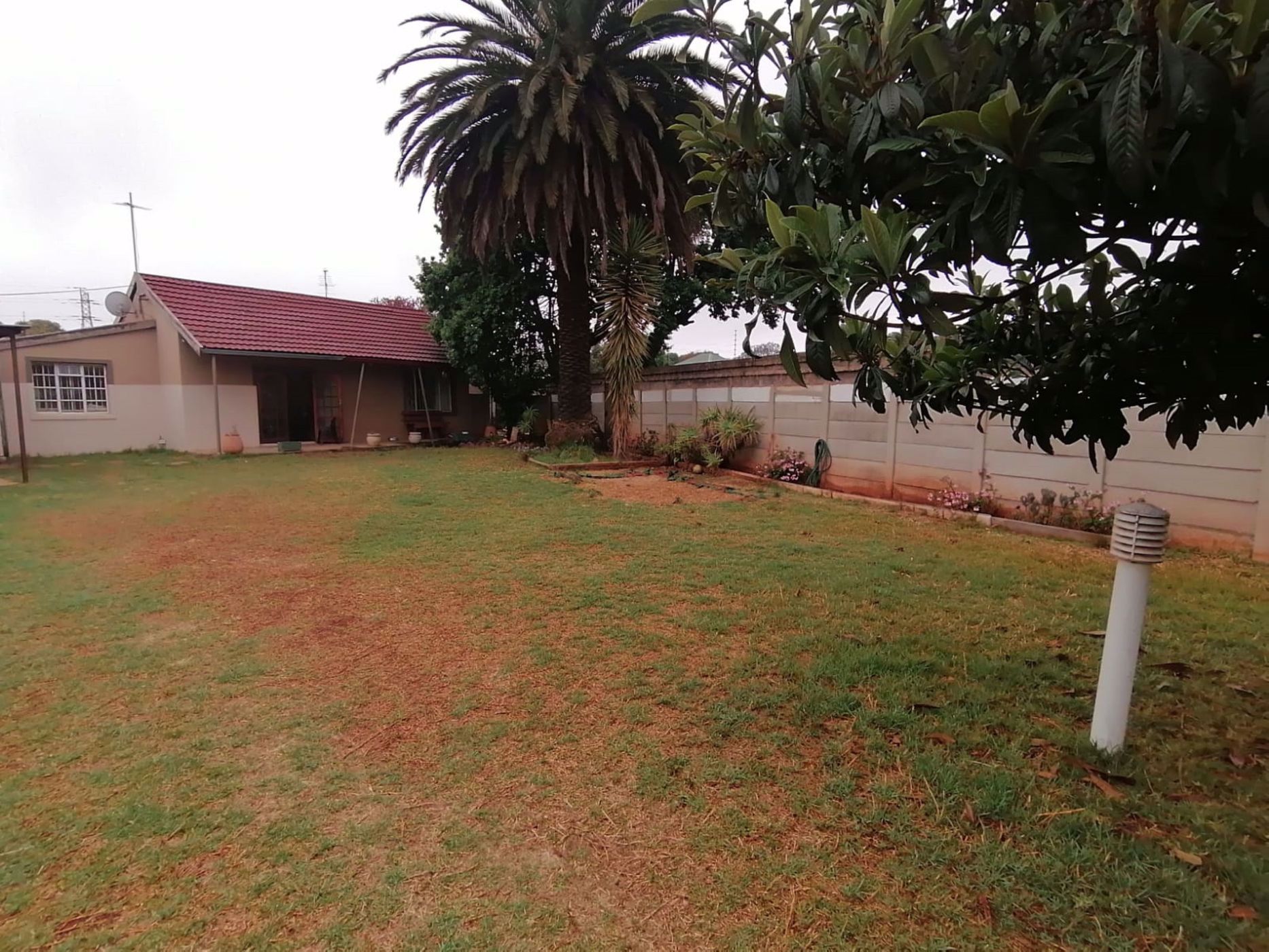 3 Bedroom House For Sale Kensington (Bedfordview Area) BED1594815