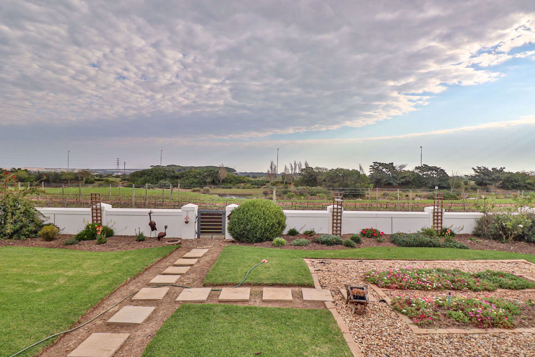 4 Bedroom House For Sale Croydon Vineyard Estate SW1534531 Pam