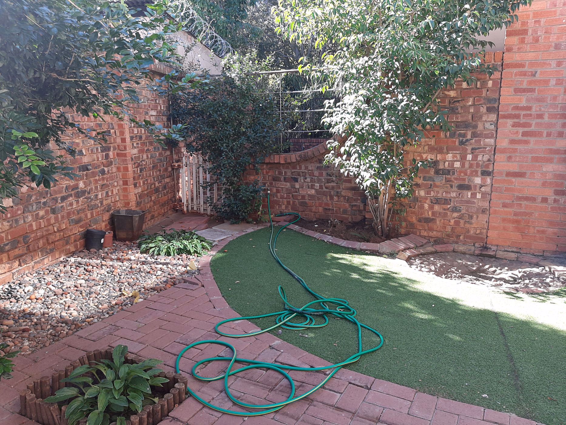 3 Bedroom Apartment For Sale Belgravia (Kimberley) 1KJ1538491 Pam