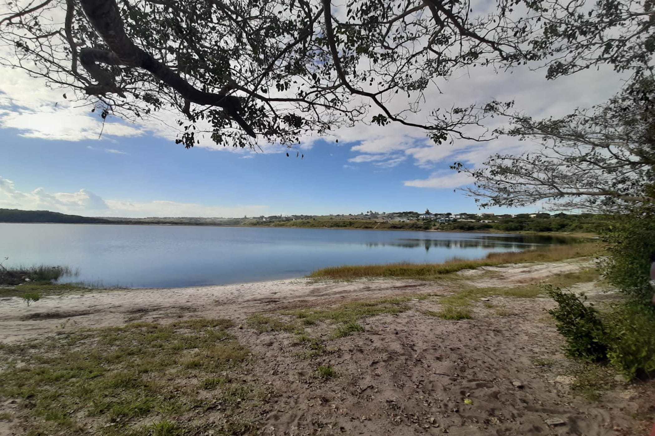 7500 m&sup2; vacant land for investment in Bilene (Mozambique)