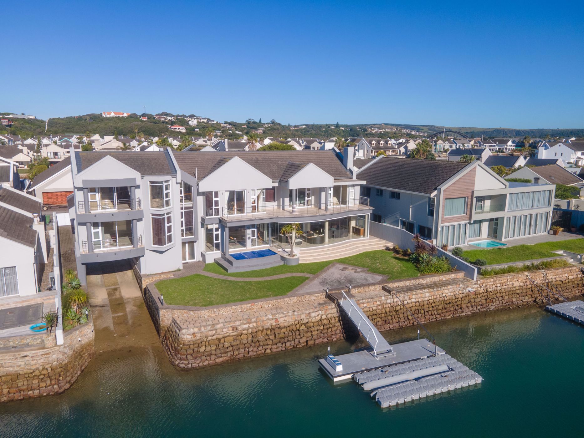 5 bedroom house for sale in Royal Alfred Marina