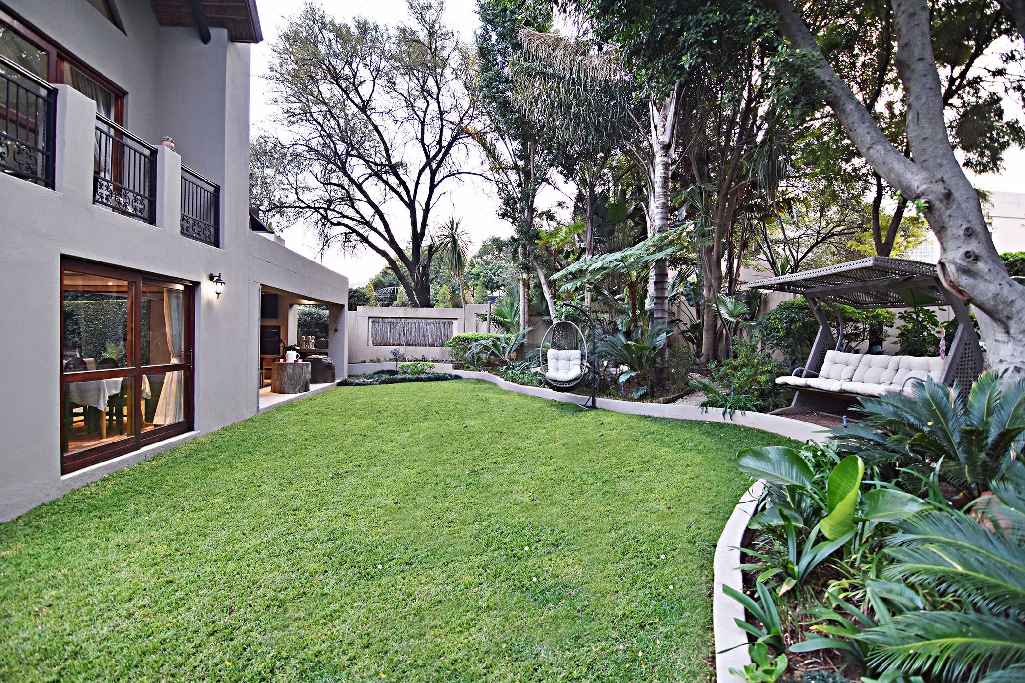 4 Bedroom Doublestorey House For Sale Kyalami Estates MR1535823