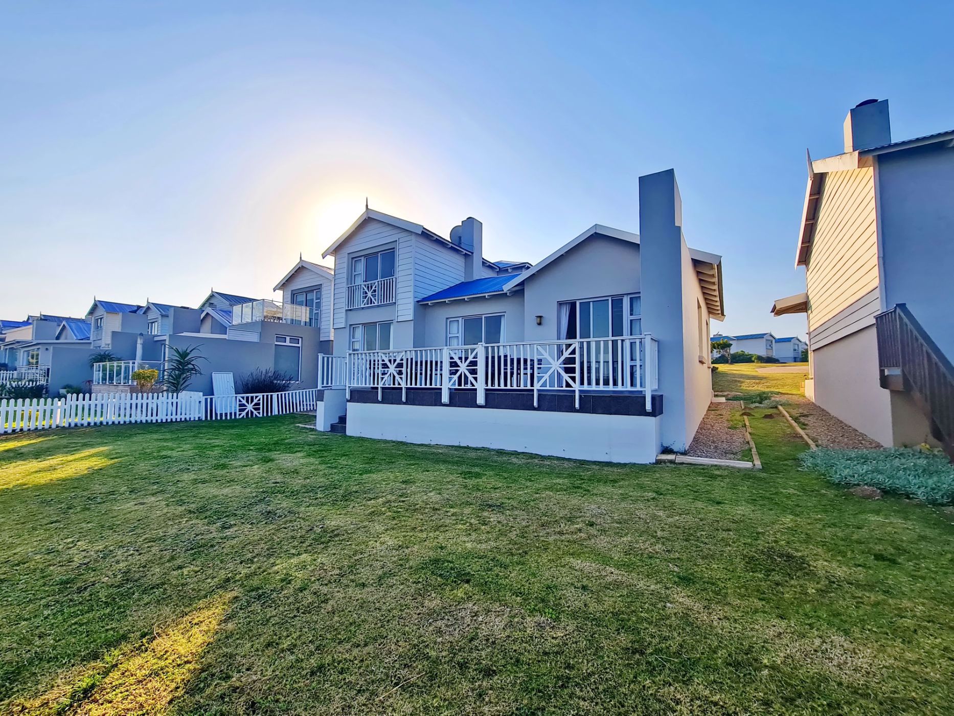 3 bedroom townhouse to rent in Pinnacle Point Golf Estate