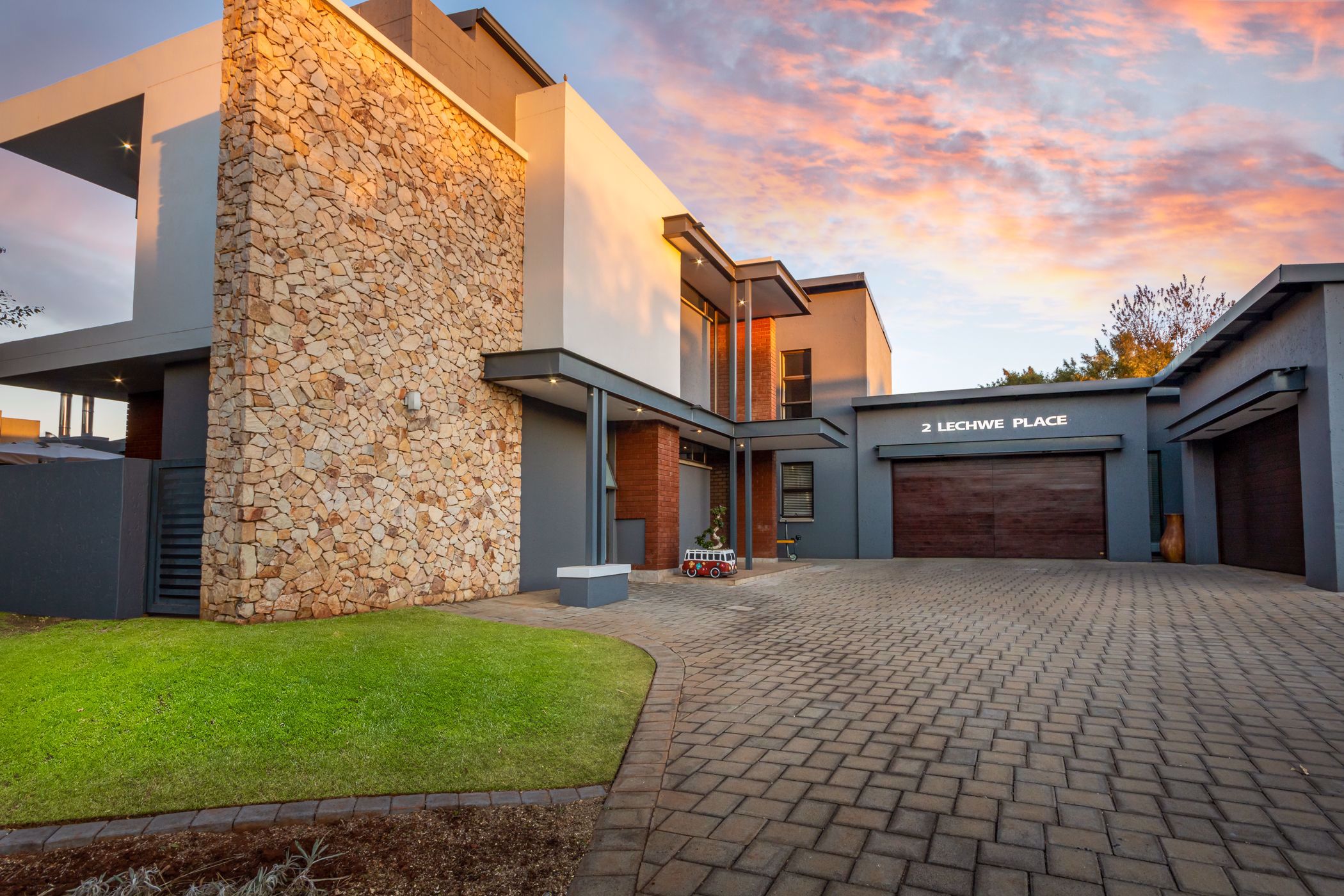 4 Bedroom House For Sale Serengeti Golf Estate EN1538788 Pam