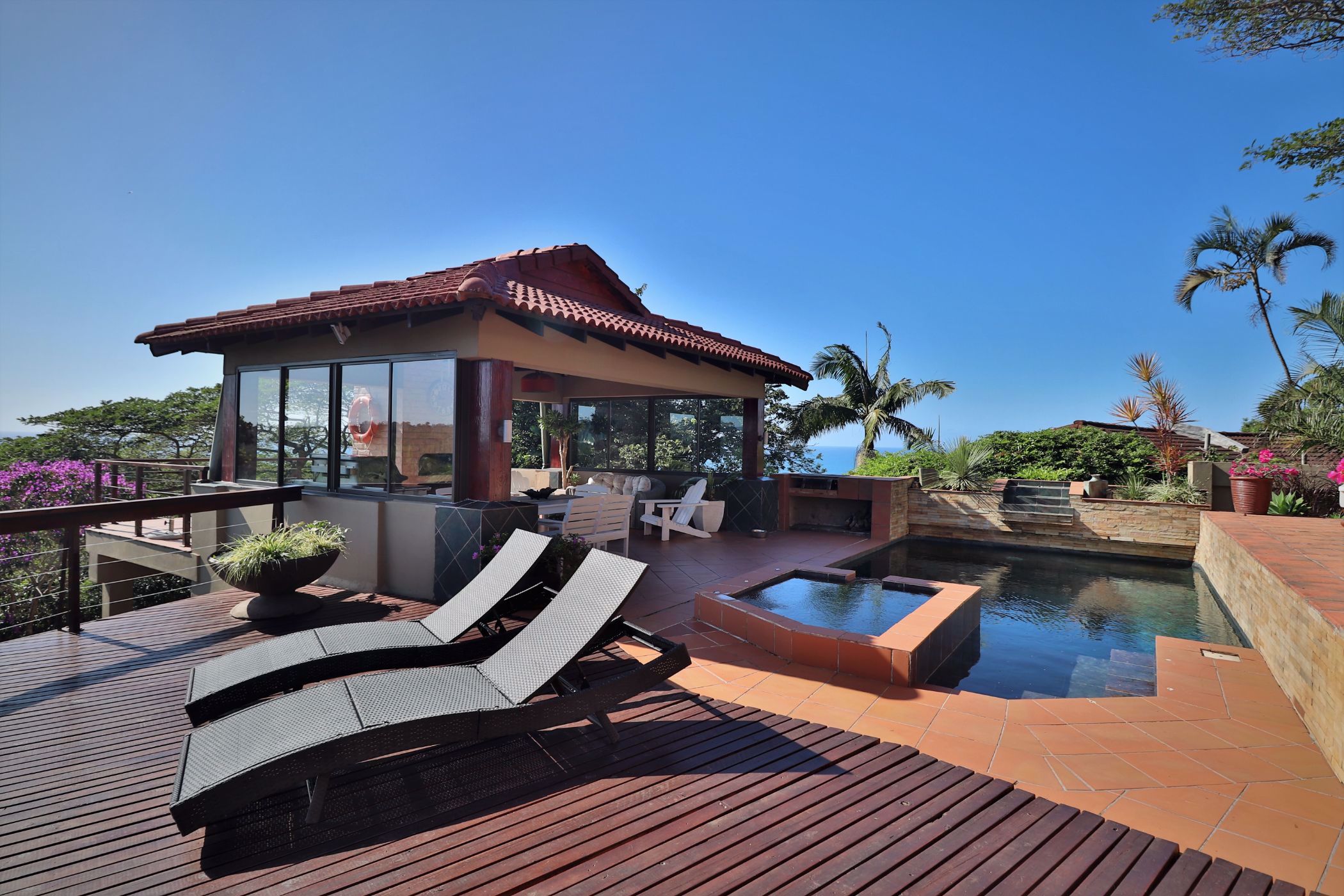 5 bedroom double-storey house for sale in Southbroom