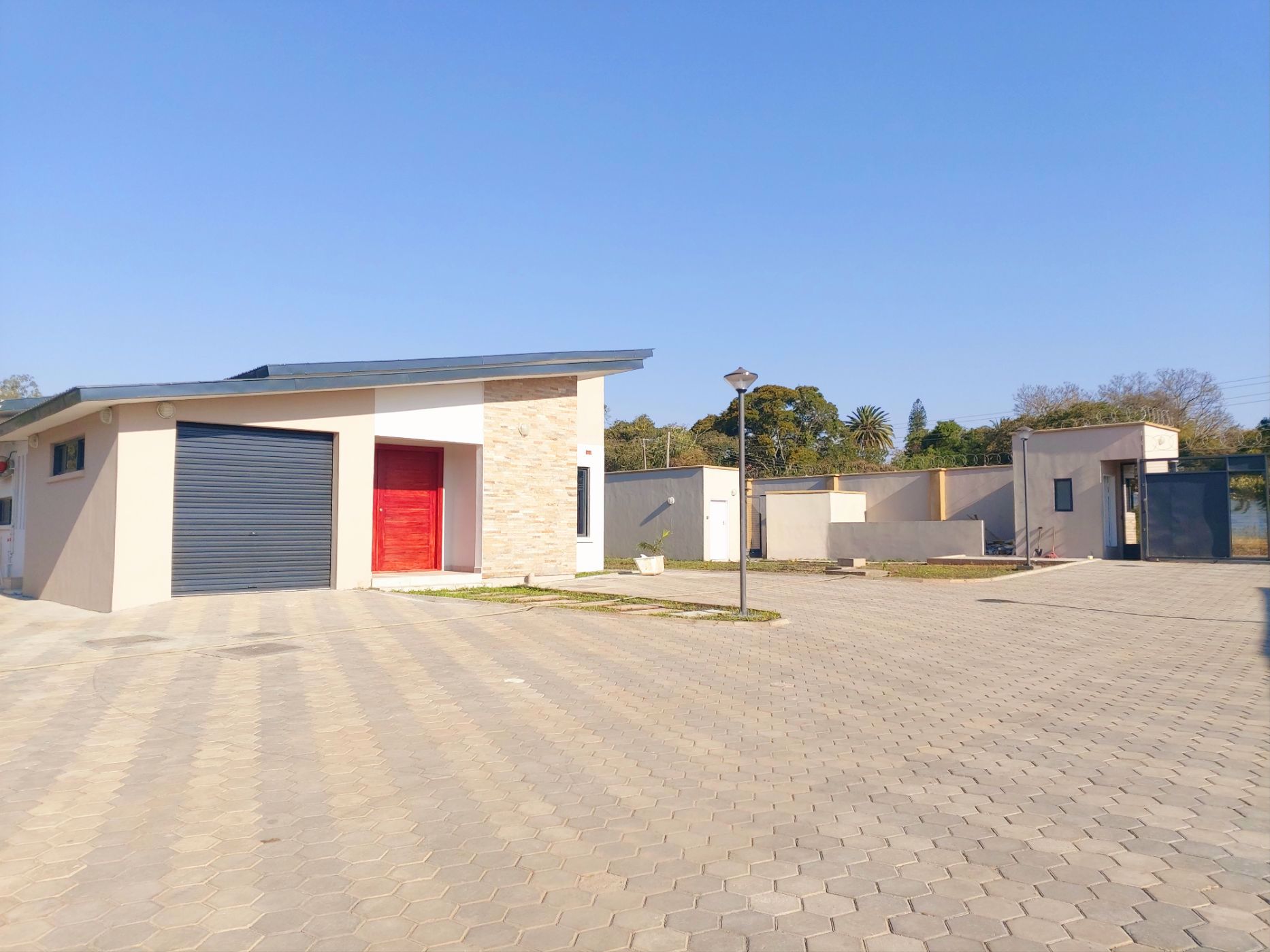 3 bedroom townhouse to rent in Kabulonga (Zambia)