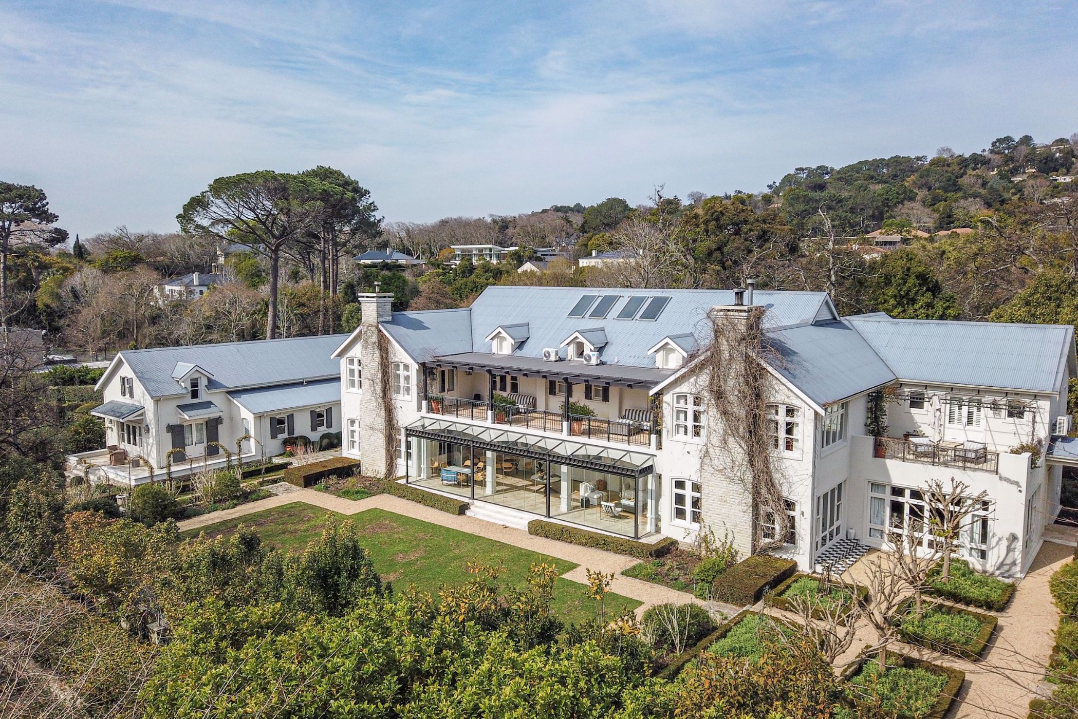 8 Bedroom House For Sale KW1540638 Pam Golding