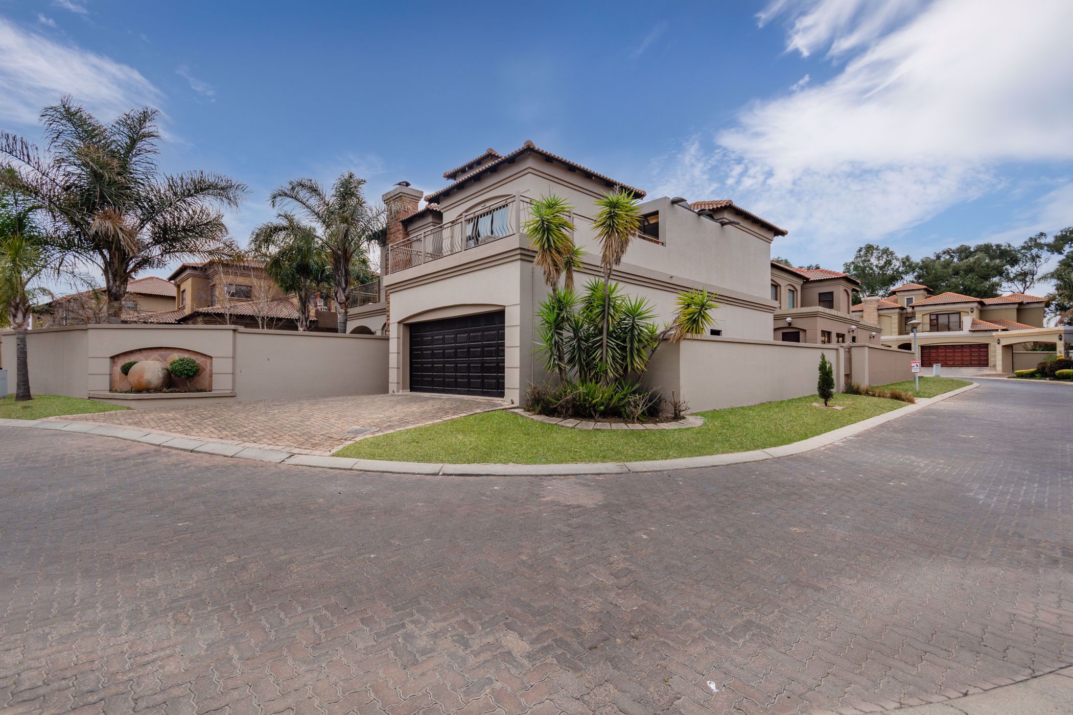 4 bedroom double-storey cluster for sale in Morehill