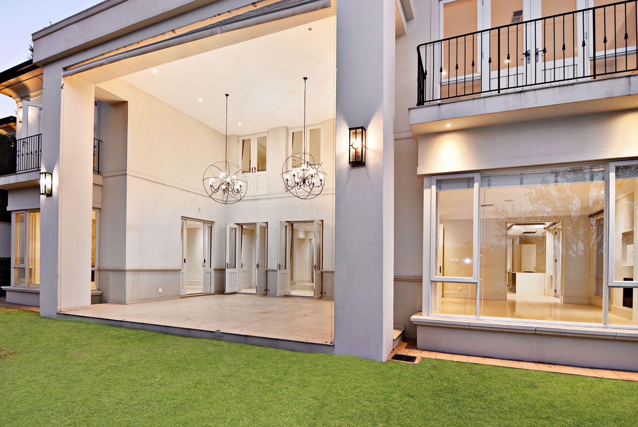 5 Bedroom Doublestorey Cluster For Sale Hyde Park (Sandton