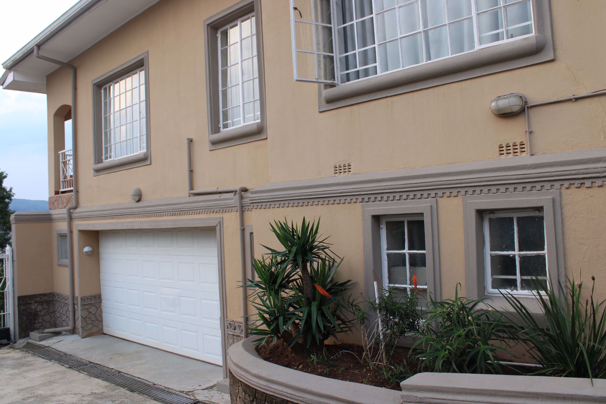 4 Bedroom House For Sale Raisethorpe 1PM1549366 Pam Golding