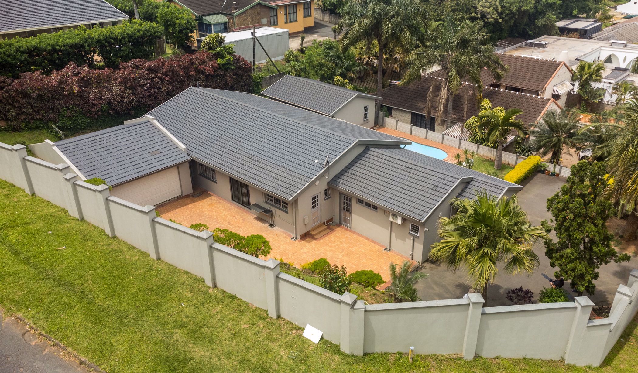 4 bedroom house to rent in Riverside (Durban North)
