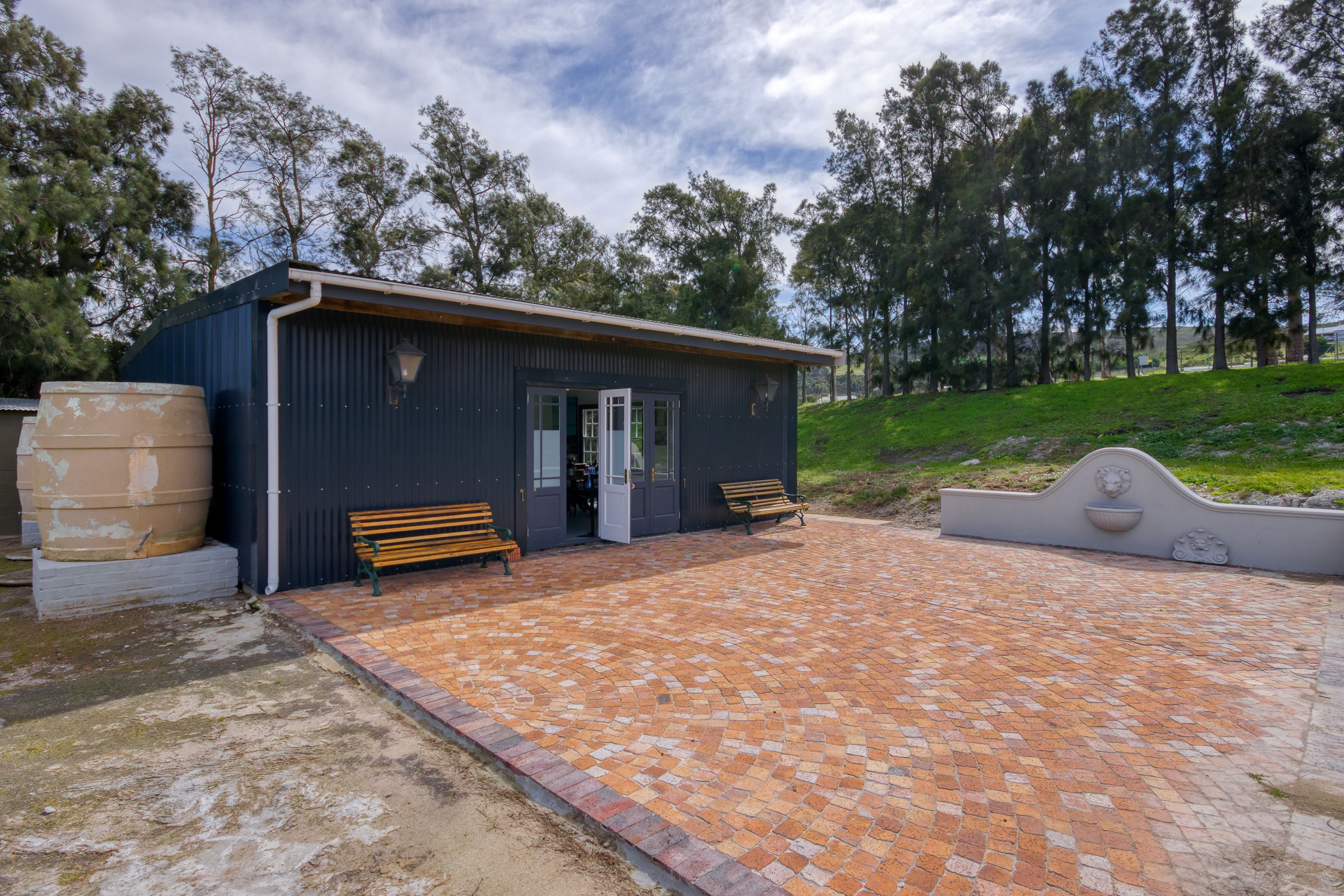 4.2 hectare Lifestyle Property For Sale Somerset West ST1547229