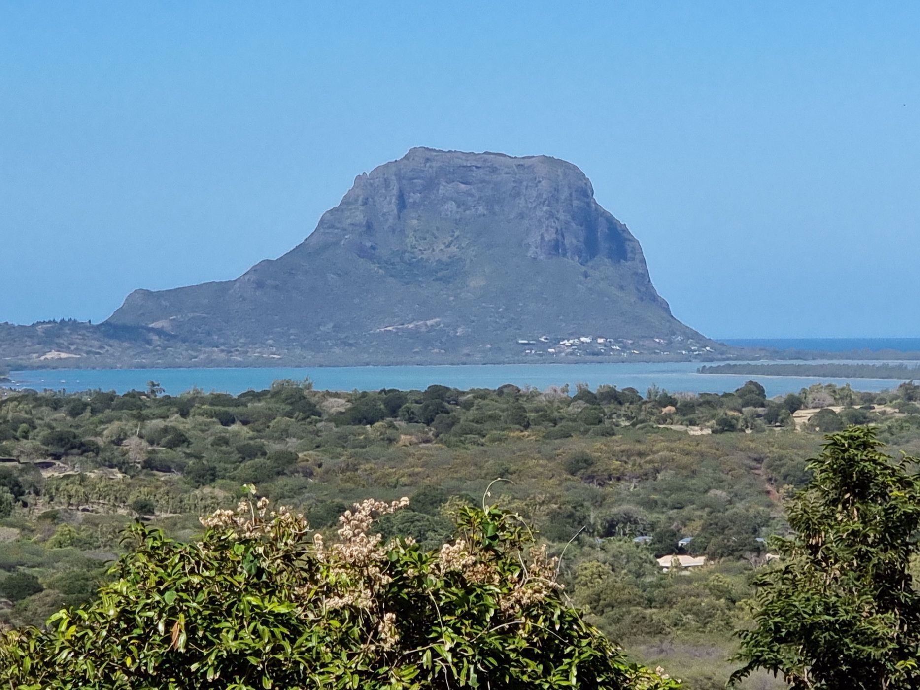 4546 m2 Residential Vacant Land For Sale Petite Riviere Noire