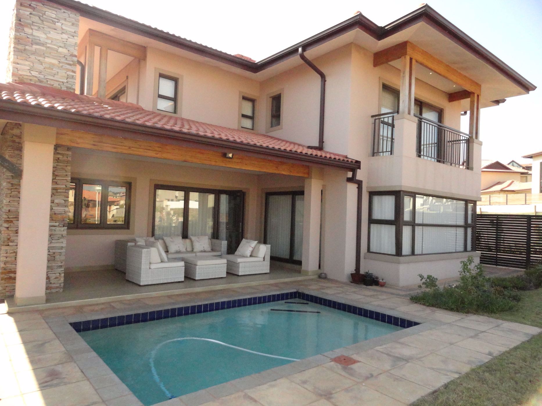 4 bedroom cluster house for sale in Izinga