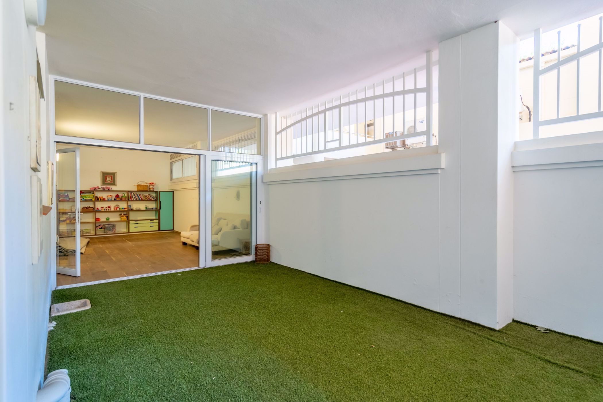 3 Bedroom Apartment For Sale Morningside (Durban) 1DA1557659 Pam