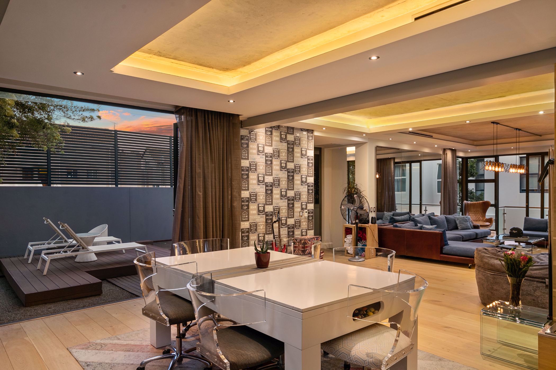 3 Bedroom Cluster House For Sale Morningside (Sandton) HP1550279