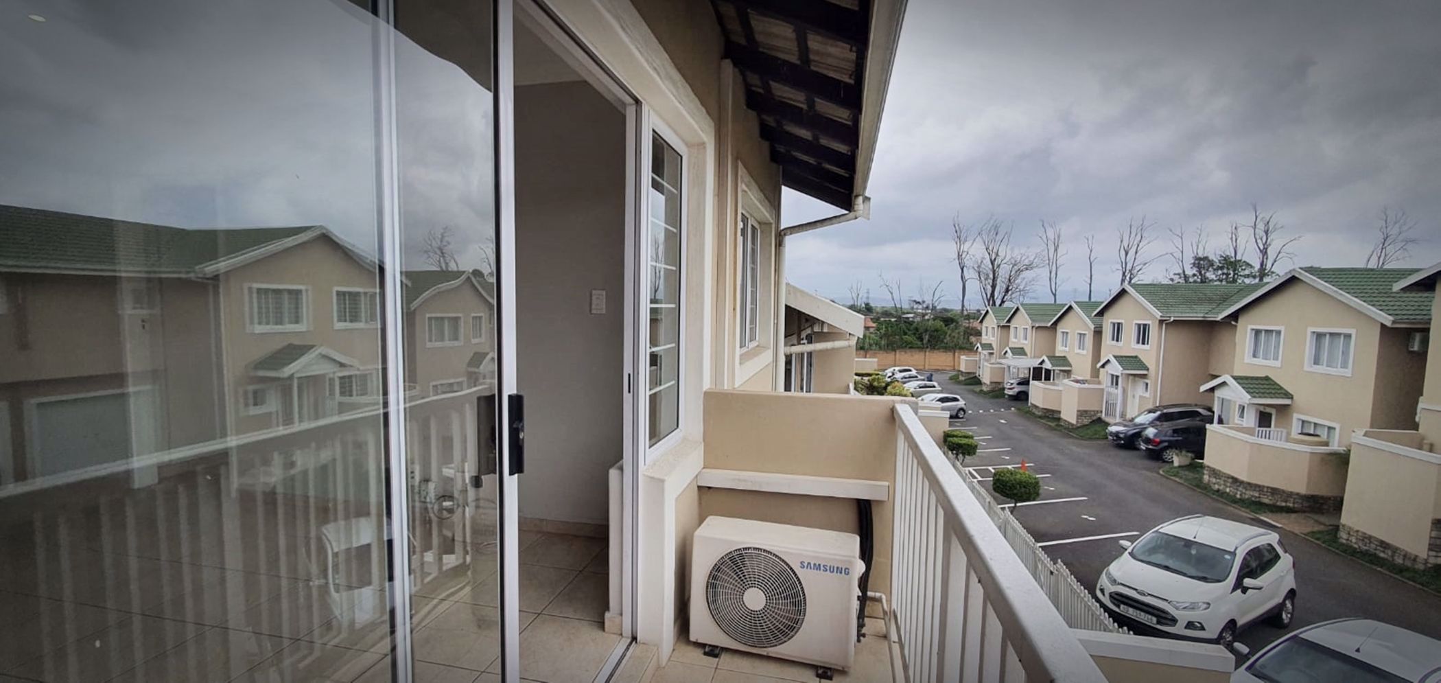 2 Bedroom Apartment To Rent Mount 1ND1551475 Pam