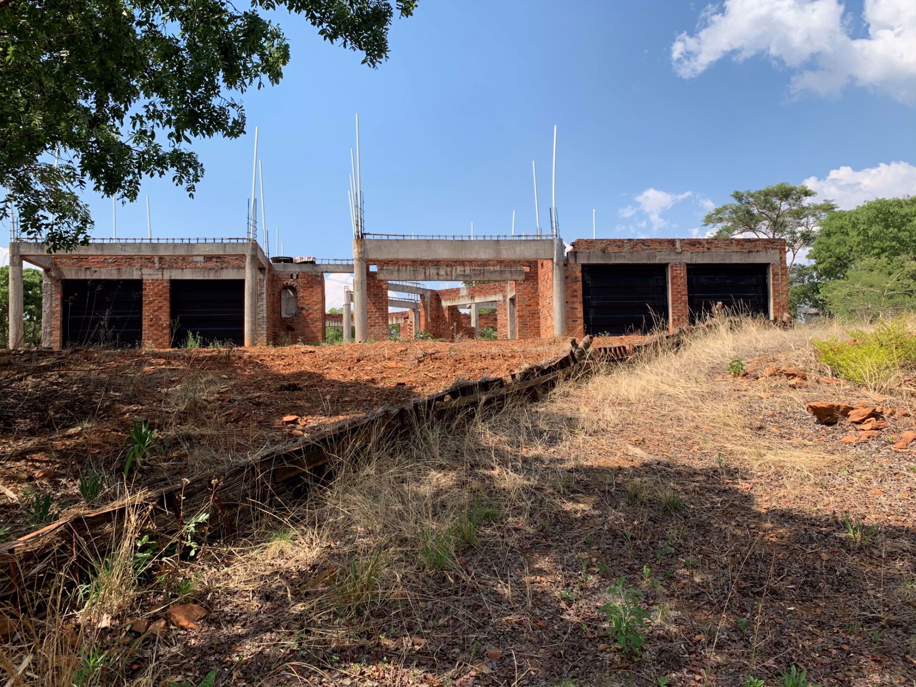 9890 m&sup2; lifestyle property for sale in Arcturus (Zimbabwe)