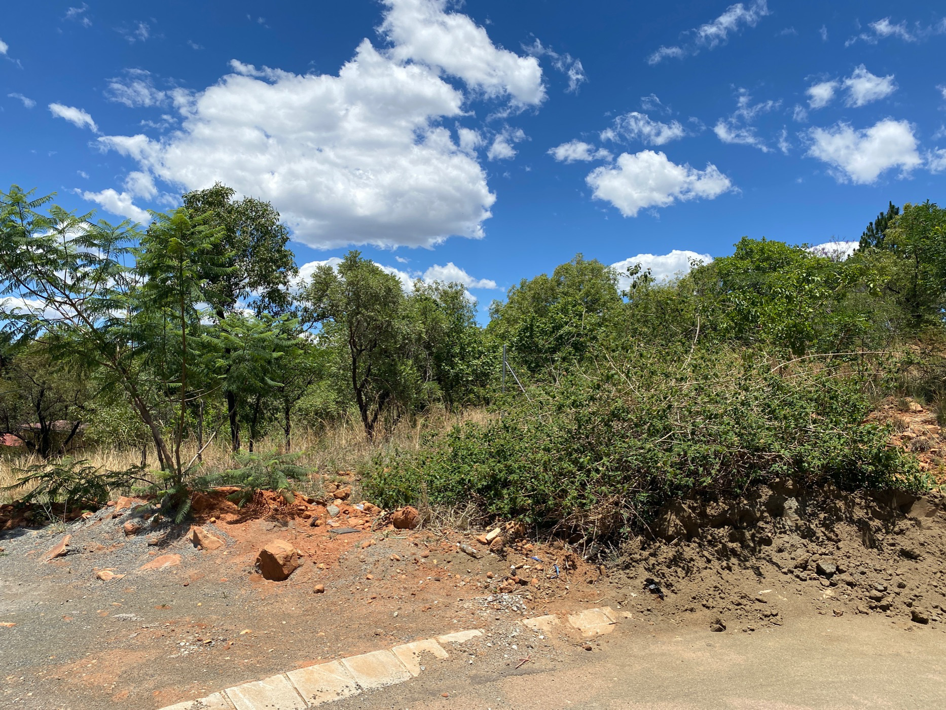 1628 m&sup2; vacant land for sale in Cashan