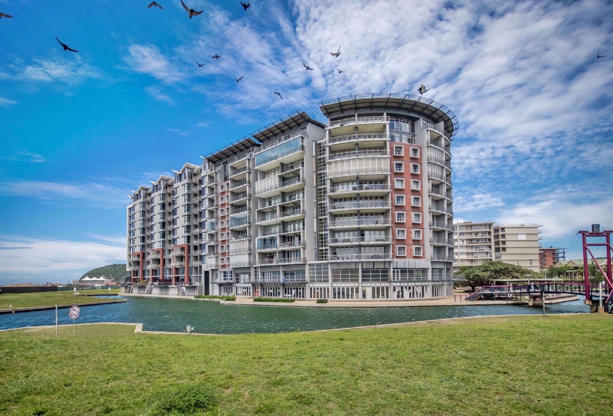 2 Bedroom Apartment For Sale Point Waterfront Durban 1DA1636745