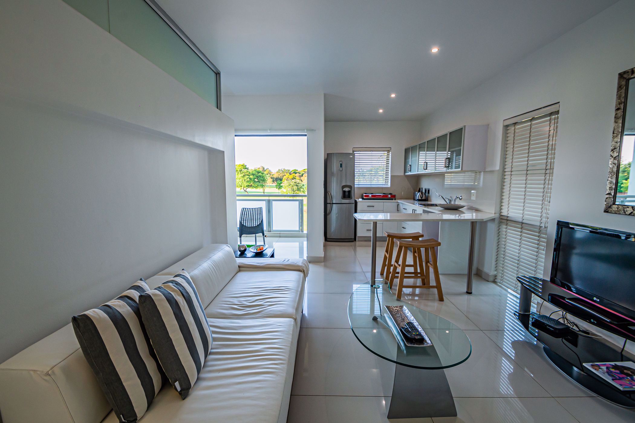 7 Bedroom House For Sale Silver Lakes Golf Estate PT1536008 Pam