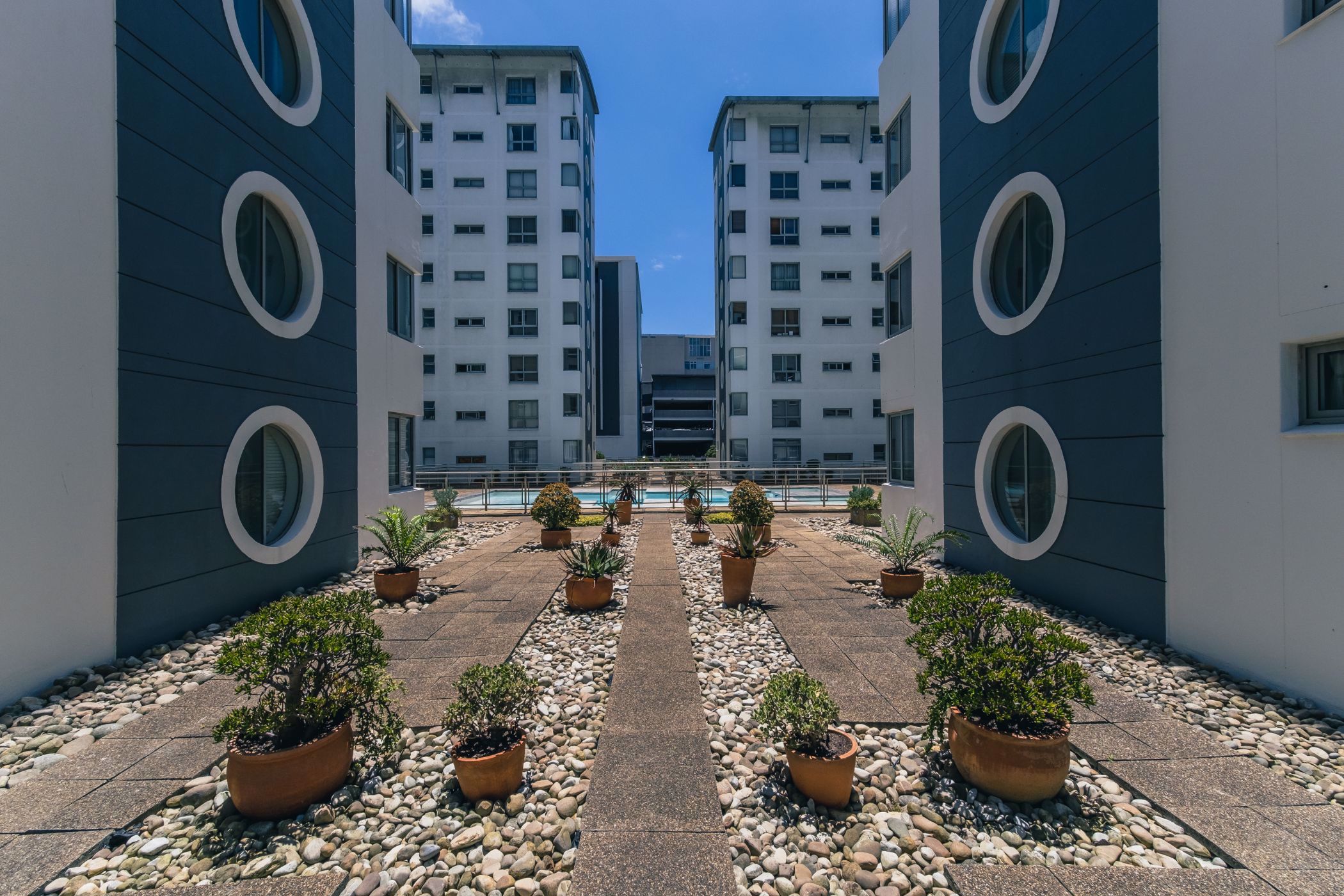 2 Bedroom Apartment For Sale Claremont Upper KW1555774 Pam Golding Properties