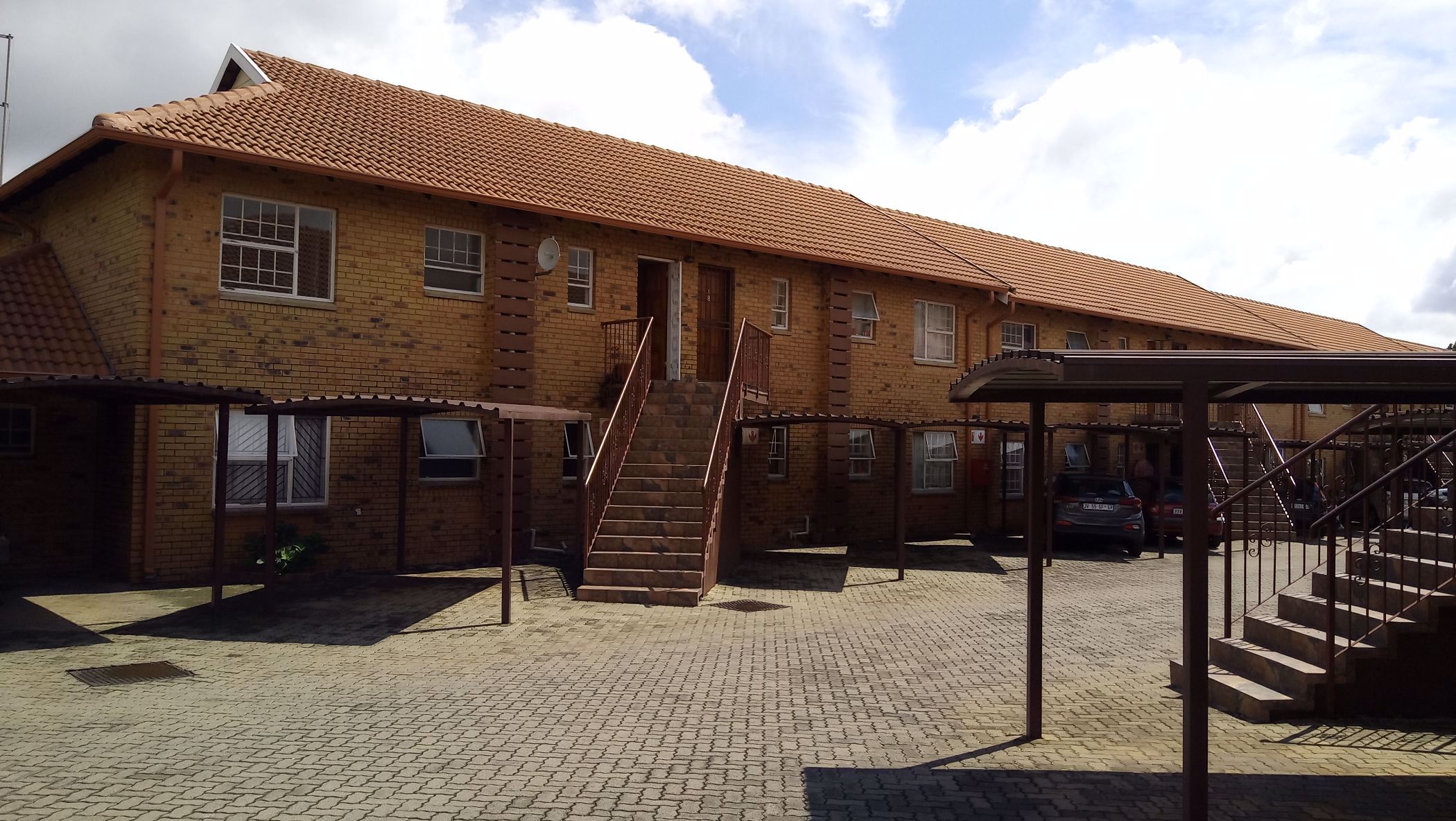 2 Bedroom Apartment For Sale Silverton PT1550878 Pam Golding