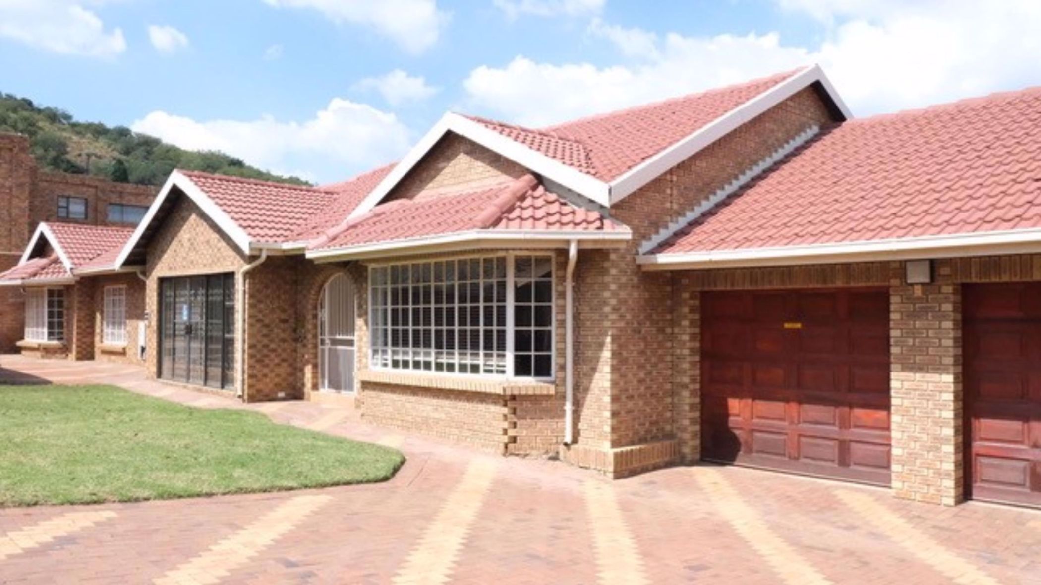 3 Bedroom House For Sale Bassonia 1GV1554919 Pam Golding Properties