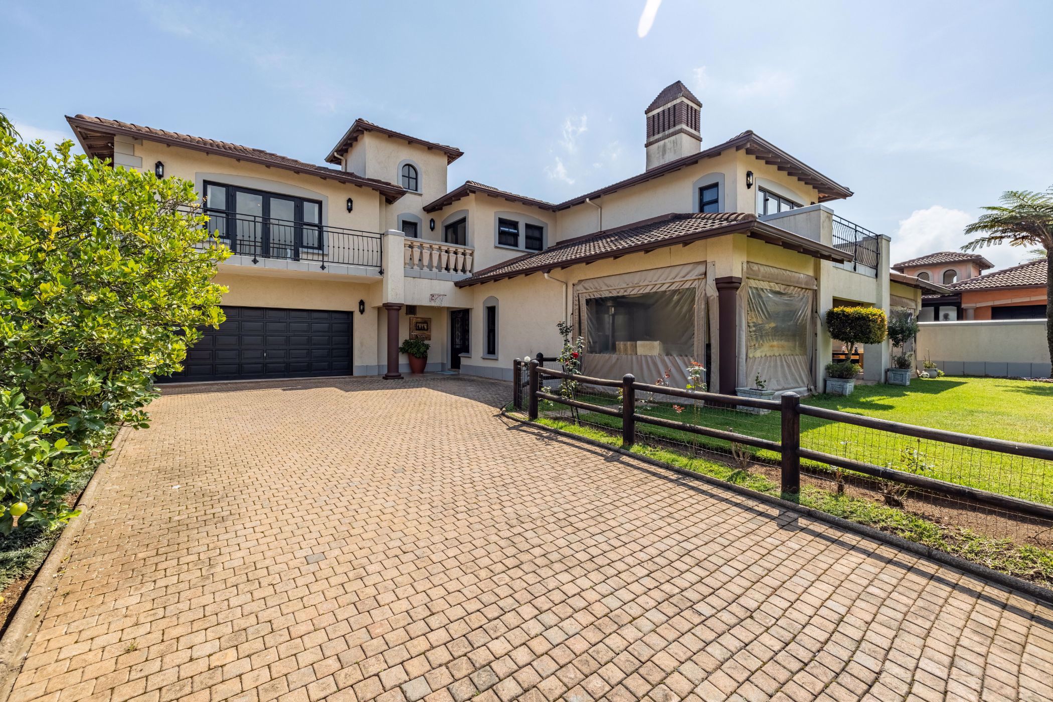 4 bedroom double-storey house for sale in Plantations Estate