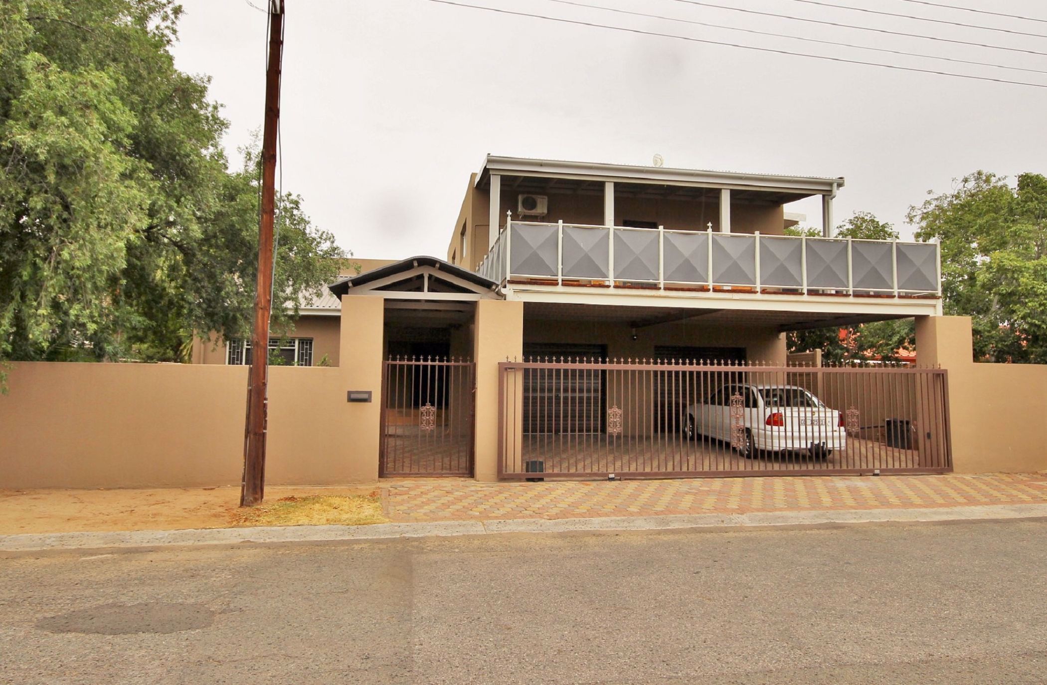 Wesbank (Oudtshoorn) 6 Bedroom Houses For Sale Pam Golding Properties