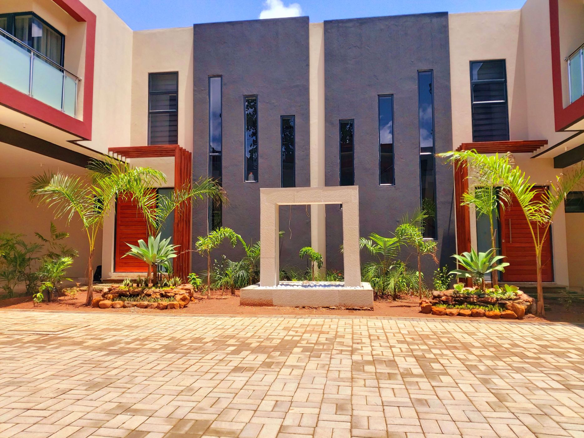 3-bedroom-double-storey-apartment-to-rent-longacres-zambia