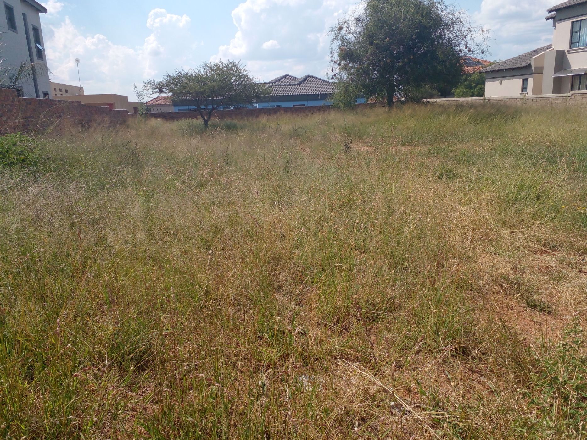 704 m&sup2; residential vacant land for sale in Bendor Park