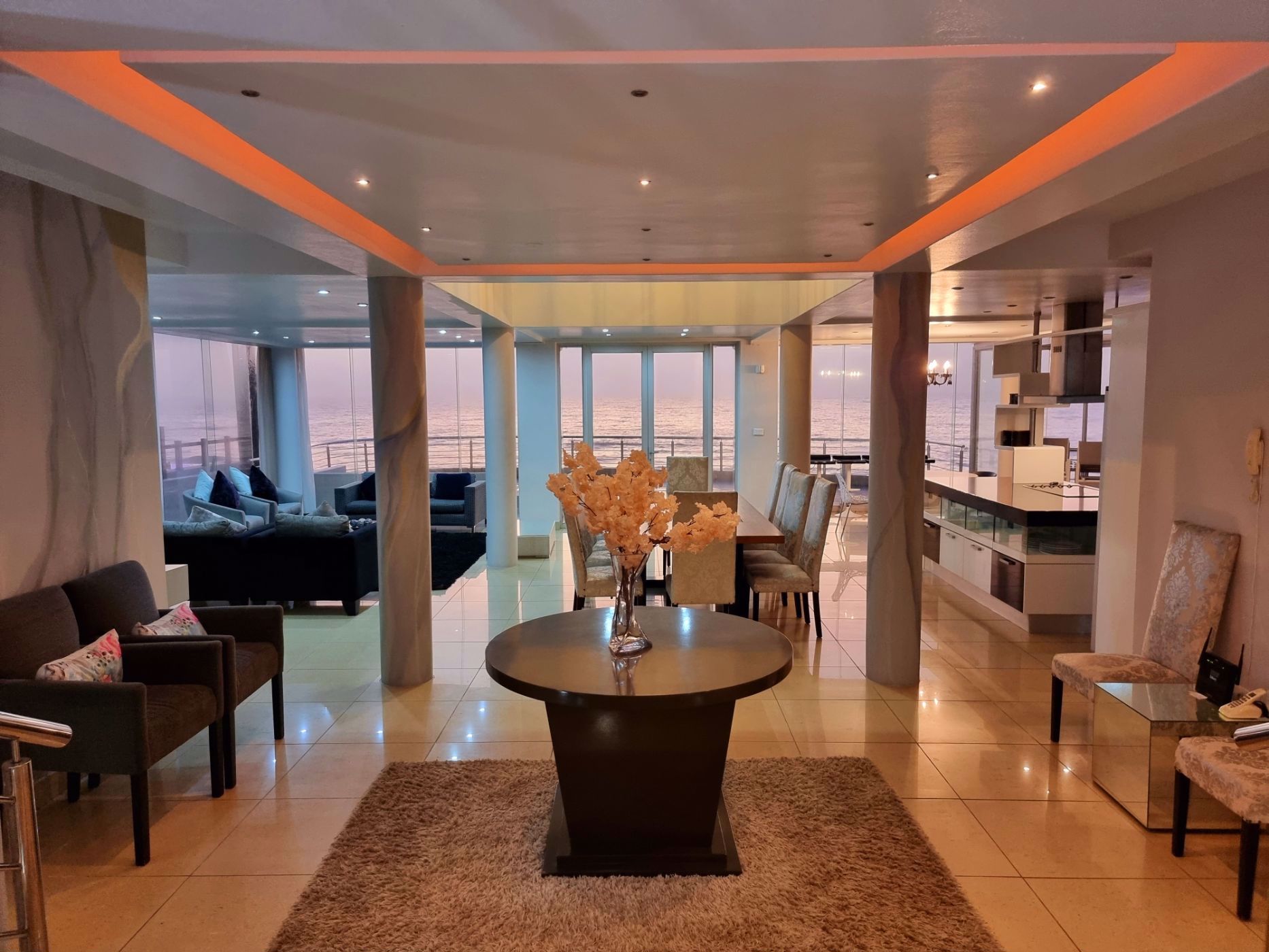 5 Bedroom Multistorey House For Sale Tinley Manor 1BD1561545 Pam