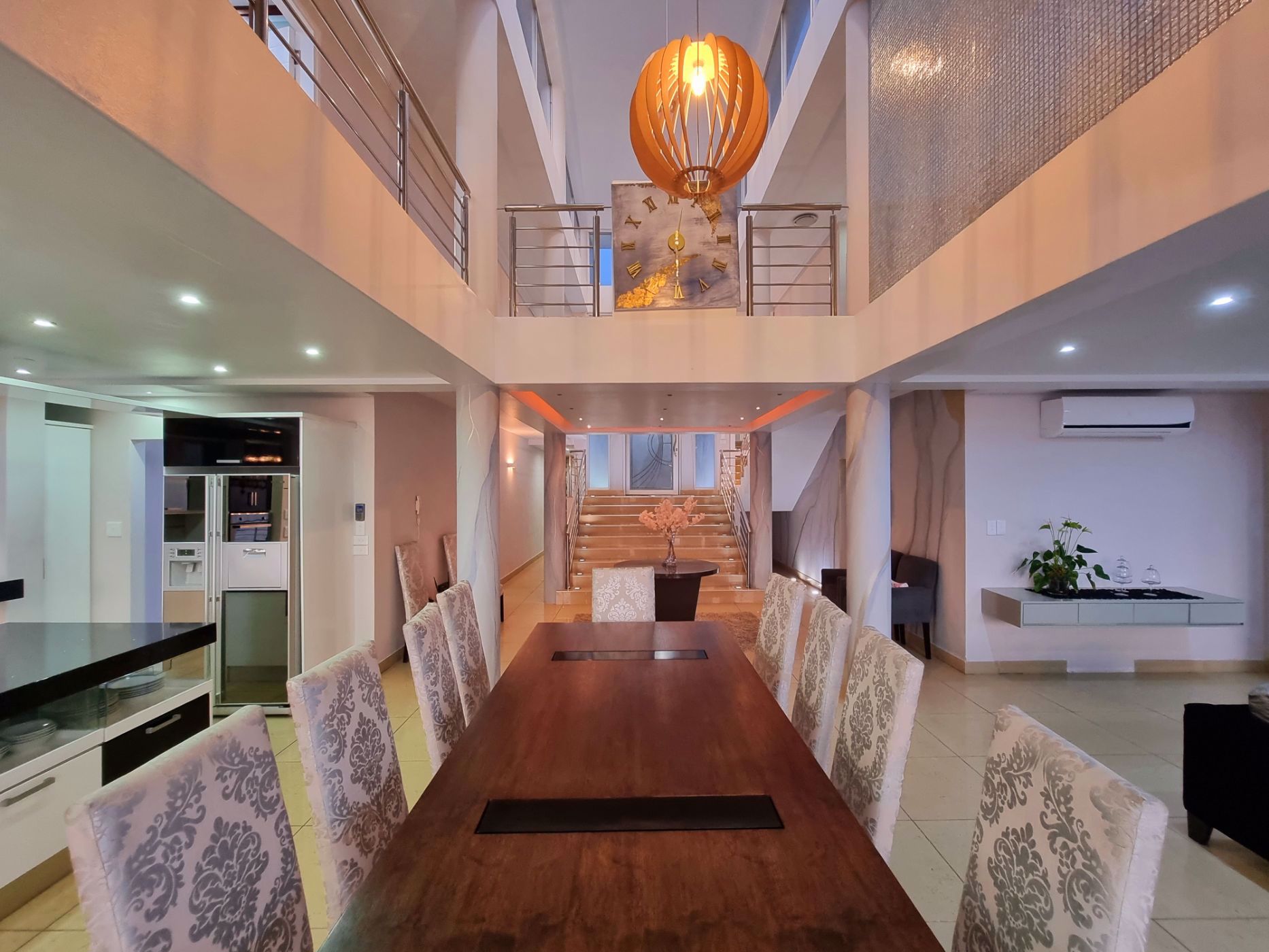 5 Bedroom Multistorey House For Sale Tinley Manor 1BD1561545 Pam