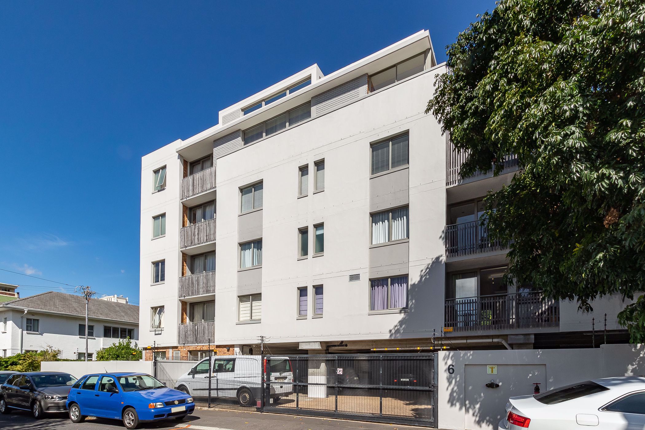 2 Bedroom Apartment For Sale Claremont Upper KW1640918 Pam