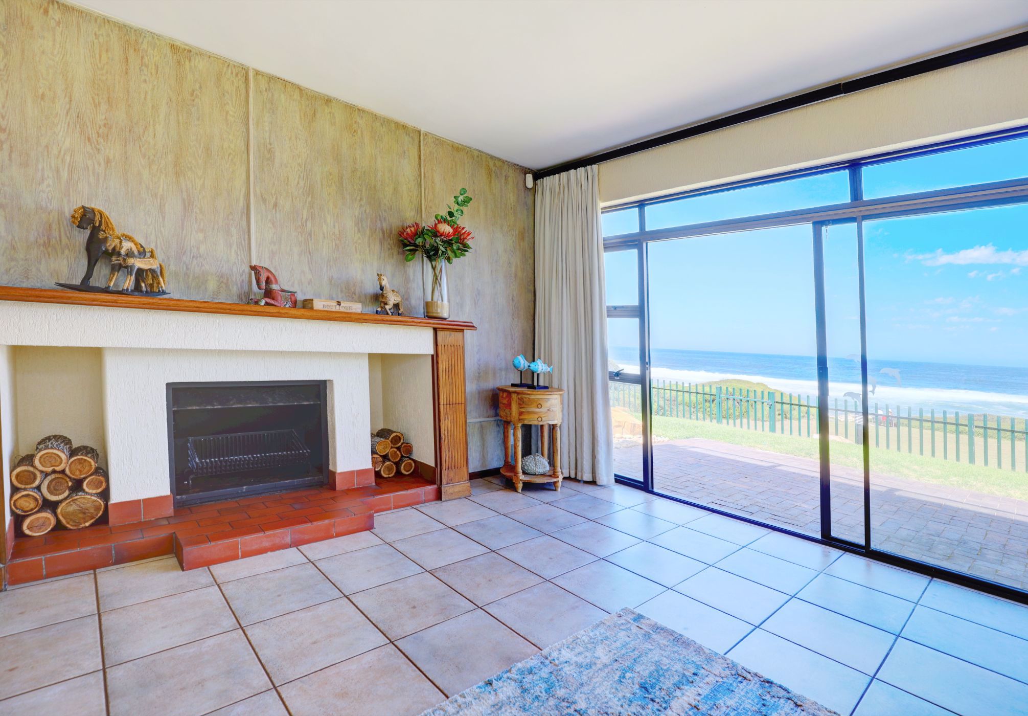 6 Bedroom Doublestorey House For Sale Outeniqua Strand 1MB1564608