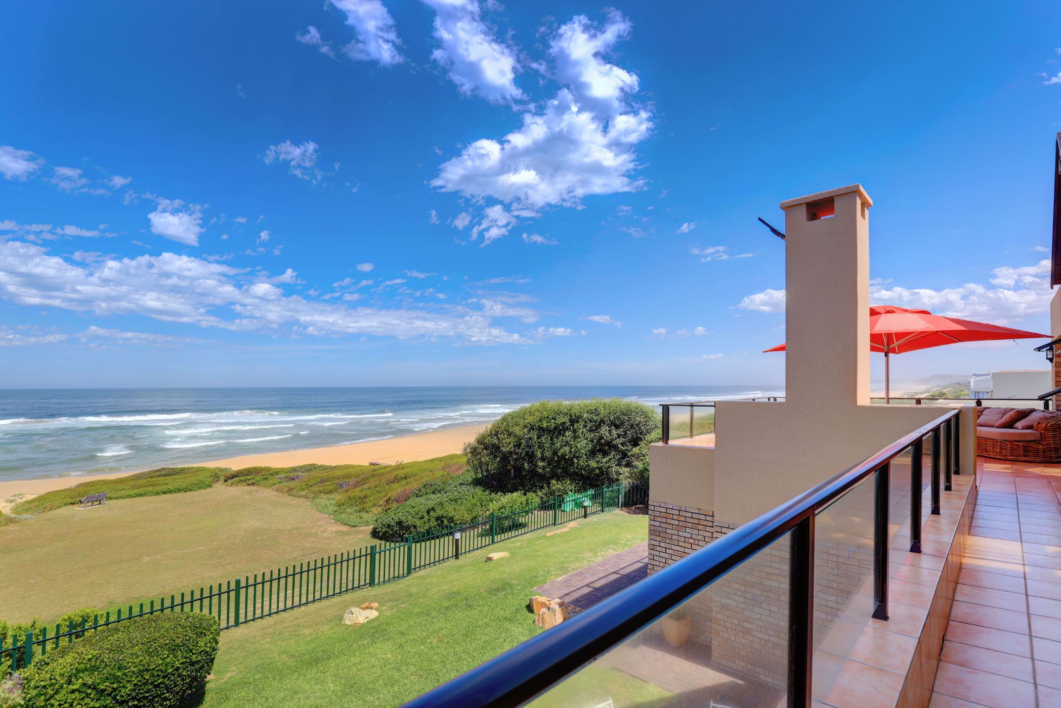 6 Bedroom Doublestorey House For Sale Outeniqua Strand 1MB1564608