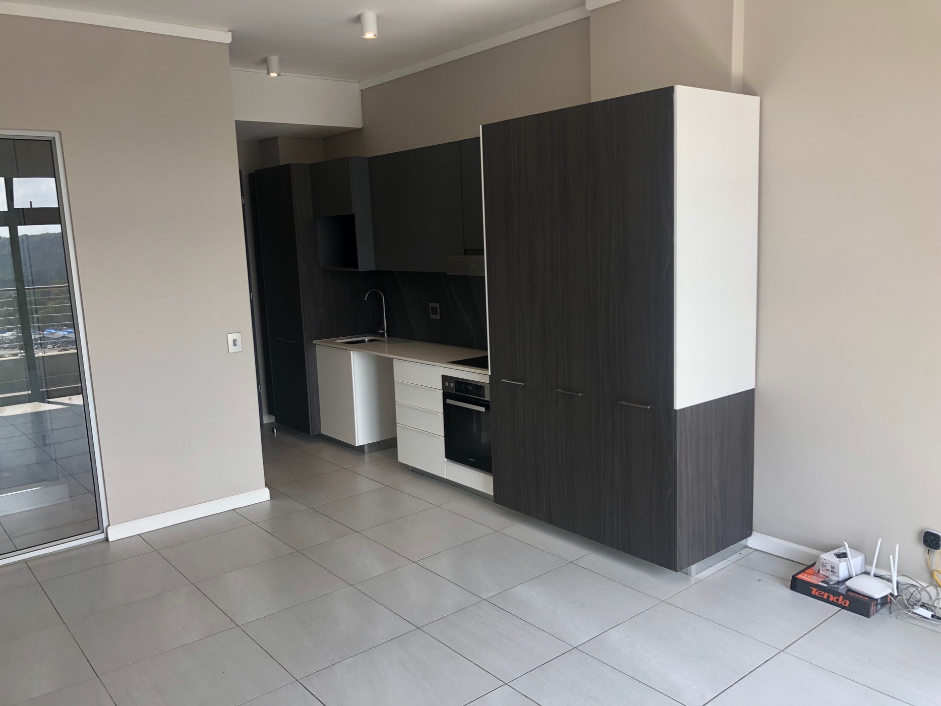 Bachelor apartment for sale in Menlyn
