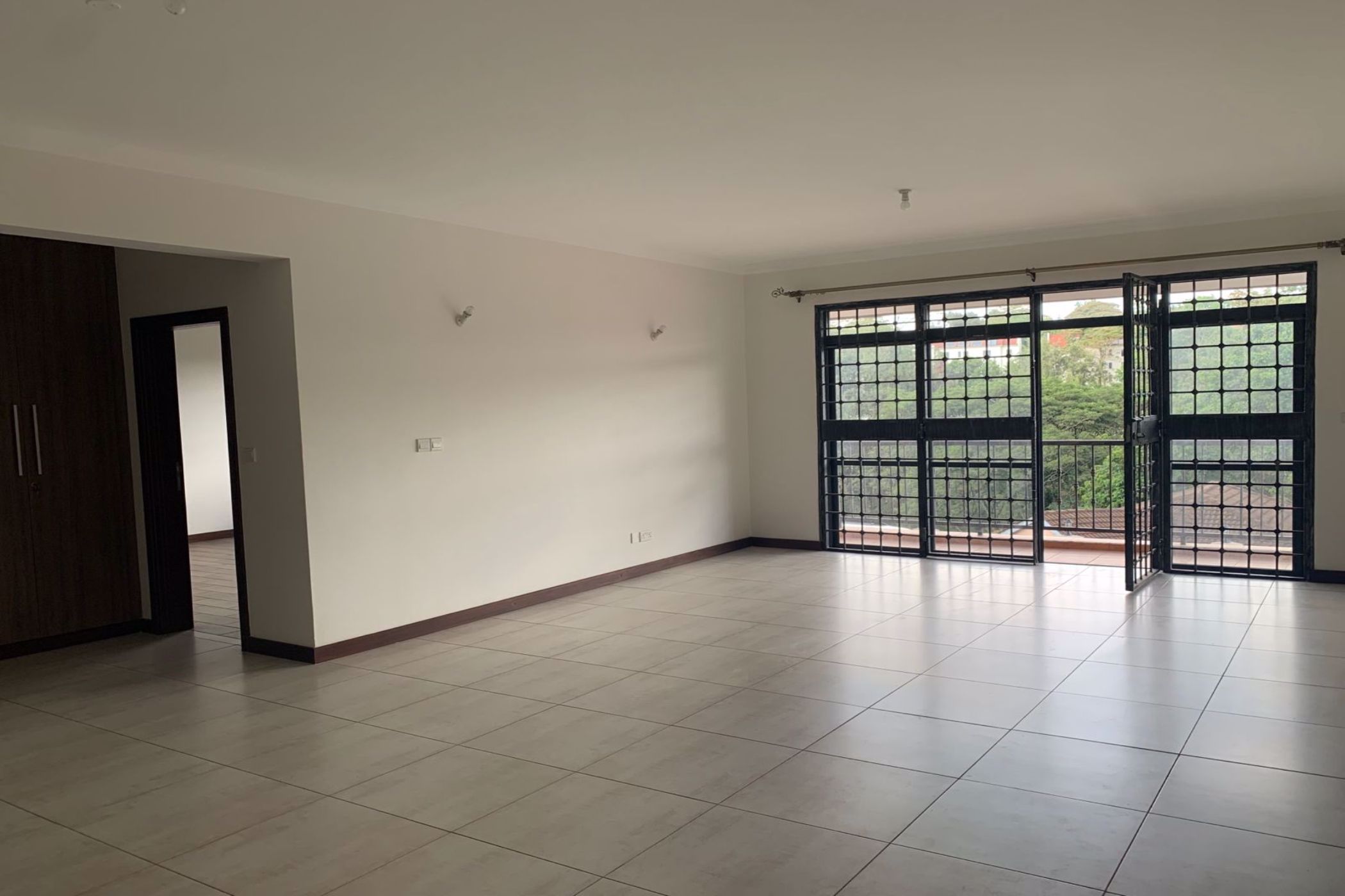 3 Bedroom Apartment For Sale Parklands (Kenya) 3KE1562537 Pam